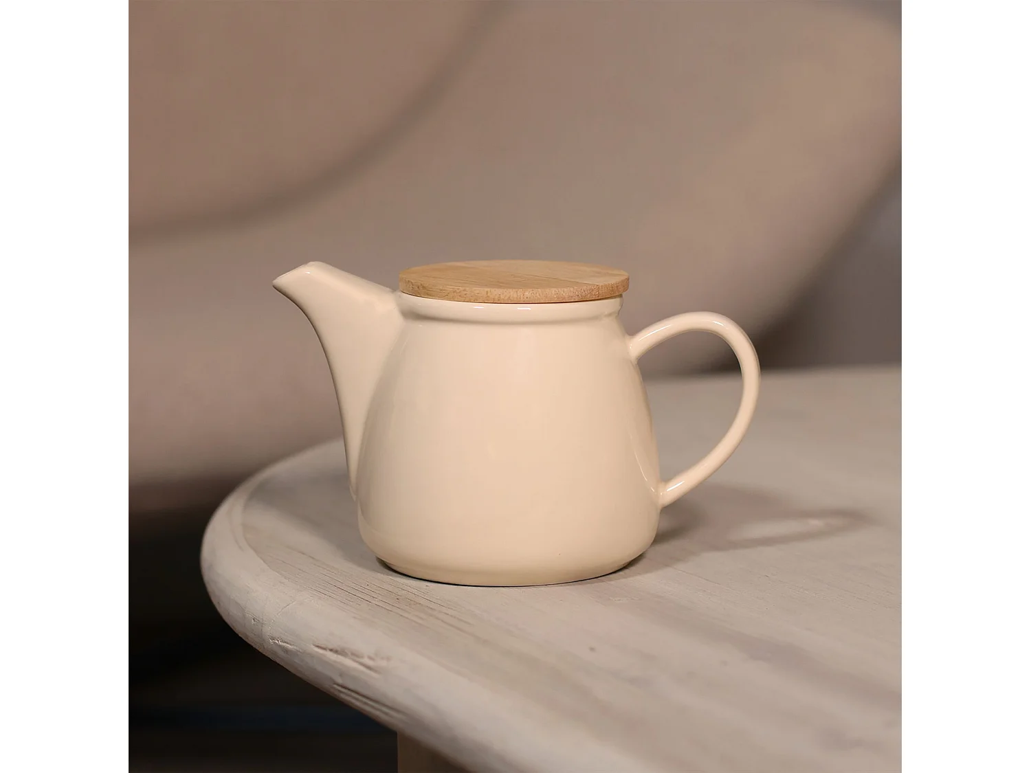 Novastyl - Theiere Anna 500ml En Gres Creme Avec Couvercle En Hevea