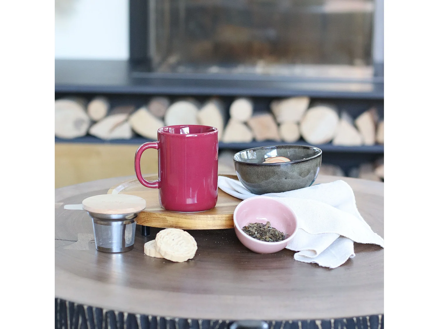 Novastyl - Tisaniere Anna 350ml En Gres Magenta Couvercle En Hevea