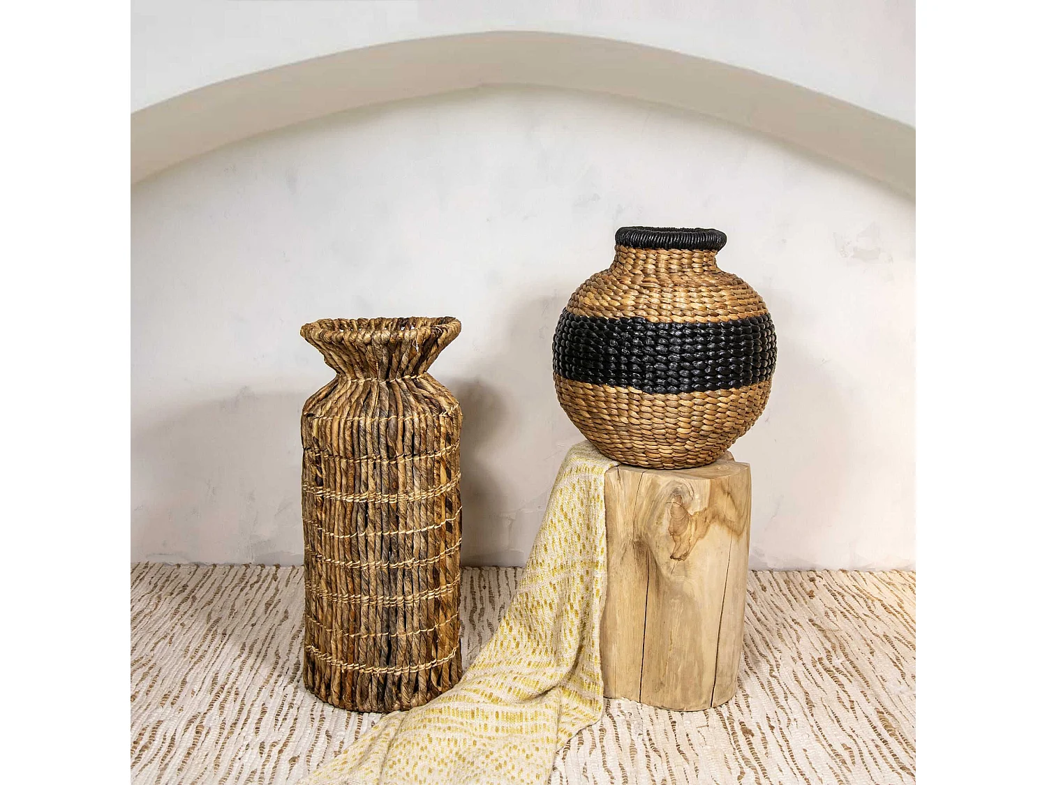Now's Home - Vase Decoratif En Fibres D'abaca D25xh60cm Lina