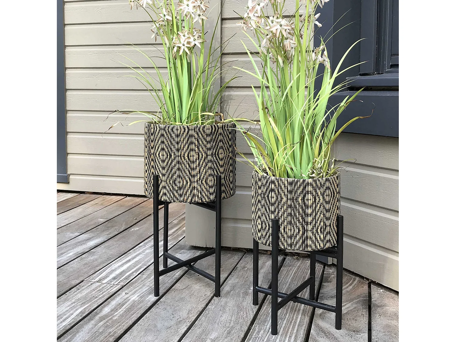 Now's Home - Cache Pot Sur Pieds Noirs Grand Modele Diam 29 Ht52 Cm Yori