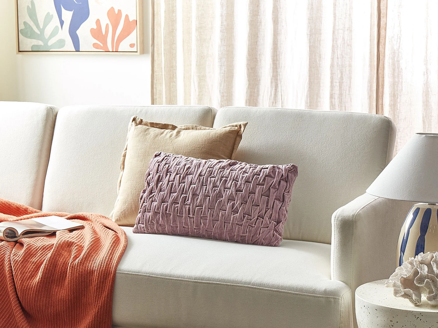 Coussin en velours plissé violet 30 x 50 cm CHIRITA