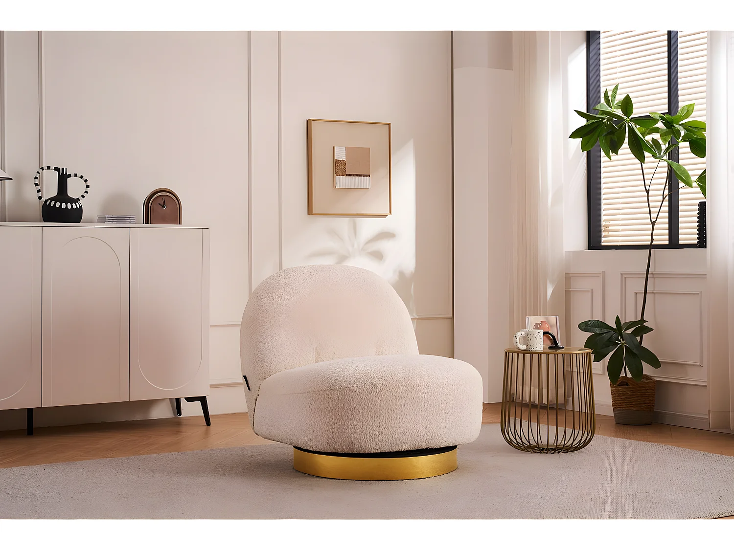 Draaibare bouclé fauteuil "Churchill" wit van hout