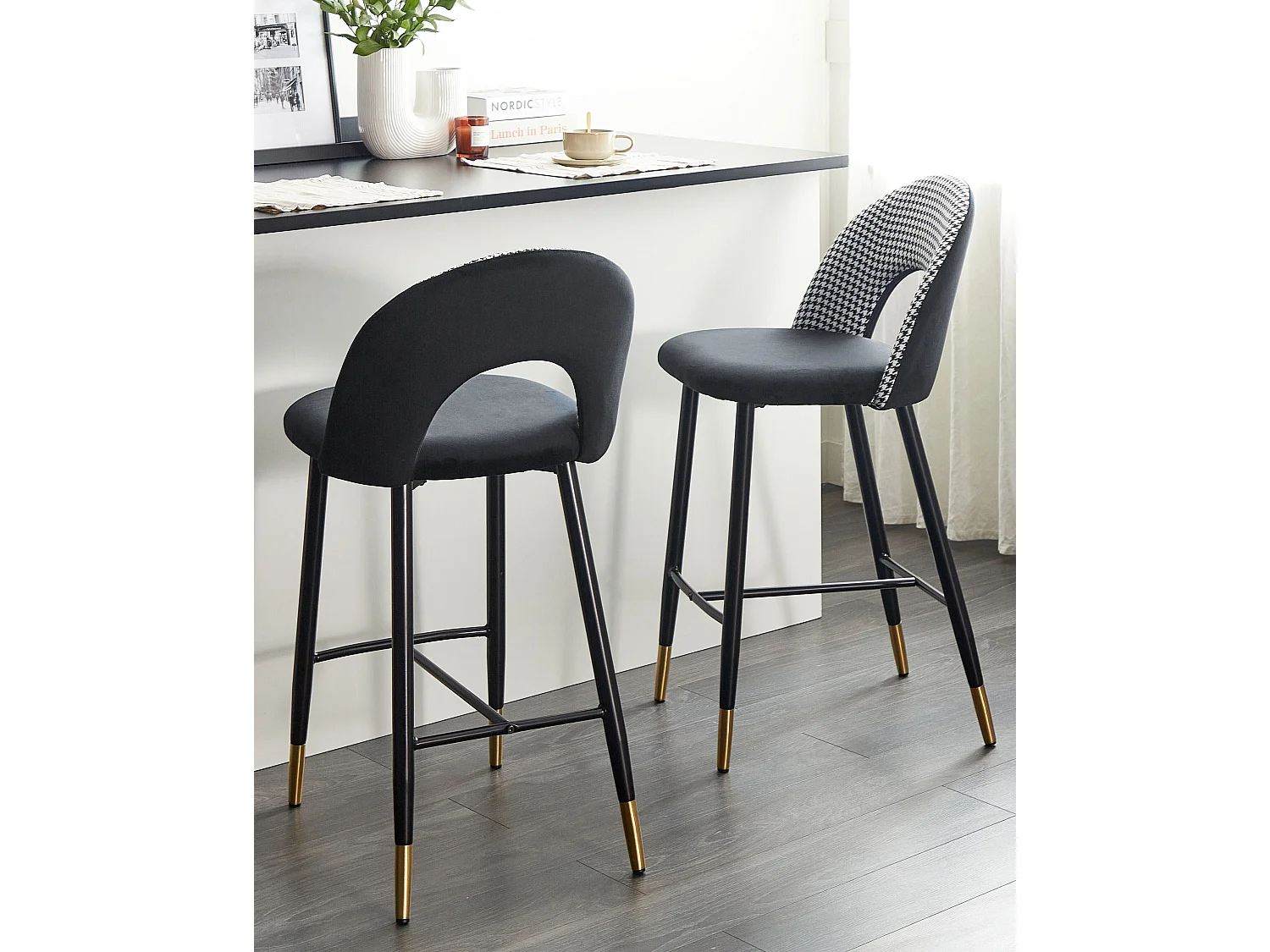 Set van 2 barstoelen FALTON Fluweel Zwart/wit