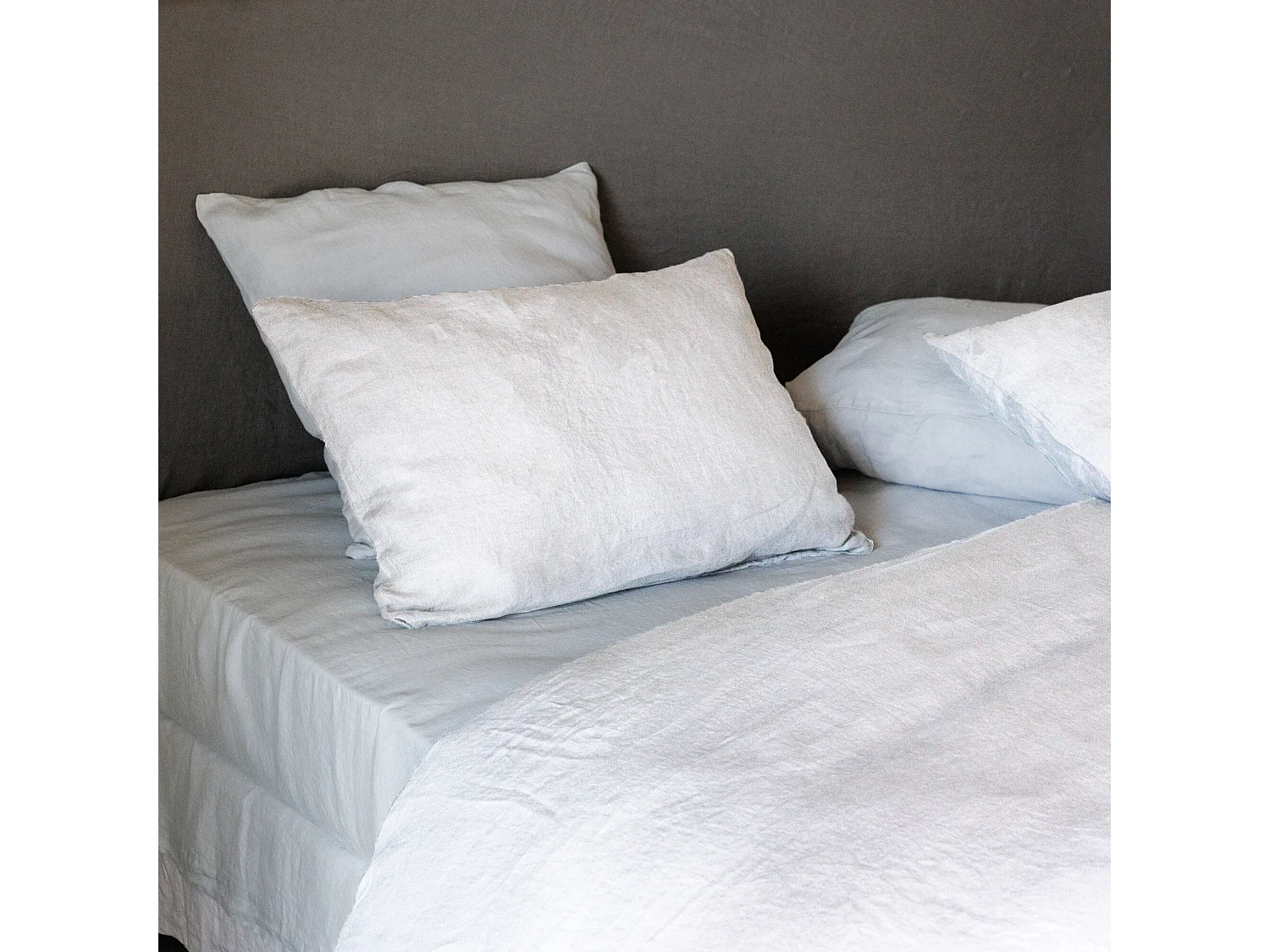 Drap plat uni 270x300 cm lin lavé froissé SONATE blanc Neige