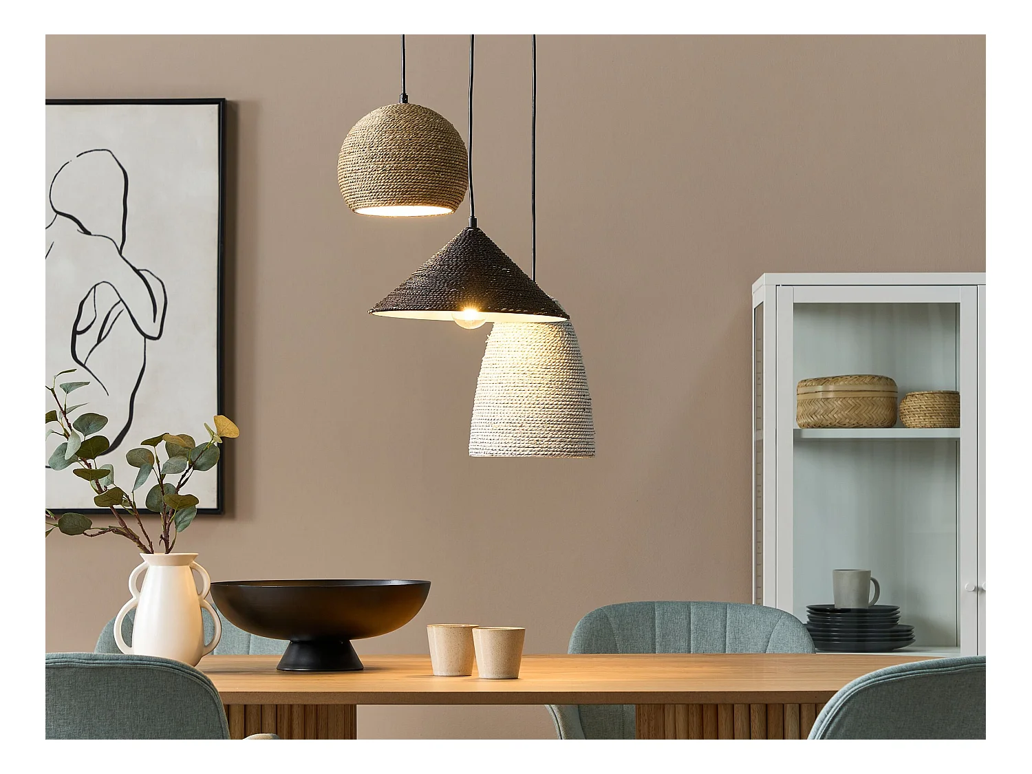 Hängelampe aus natürlichem Stroh weiß / natürlich / braun 3-flammig Endrick