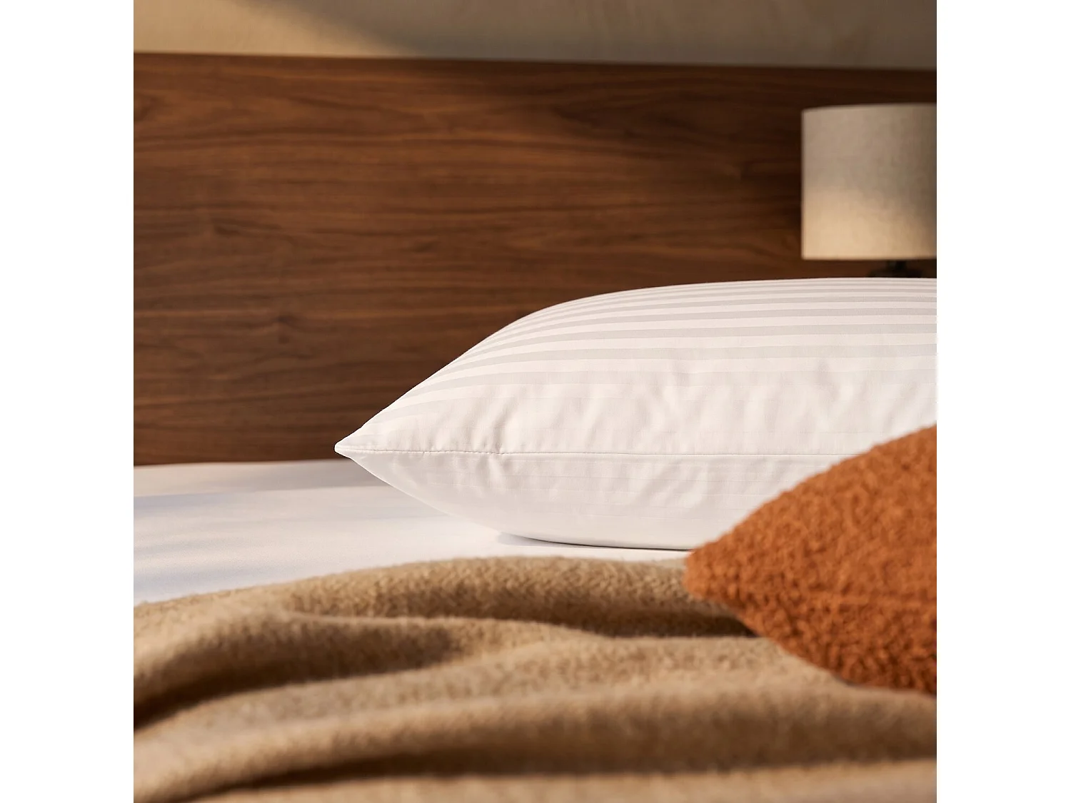 Almohada de 90 x 40 cm de fibra de poliéster de 11 cm - PETITPLUS FIBRA de PIKOLIN