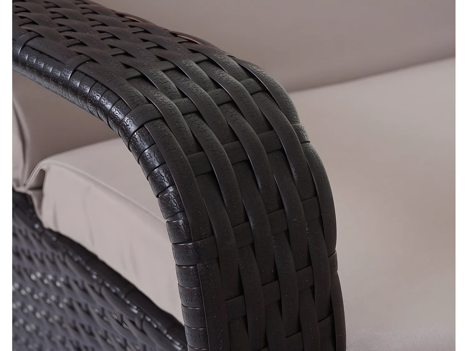 Poly-Rattan Bain de soleil Cesena,  anthracite, coussin beige