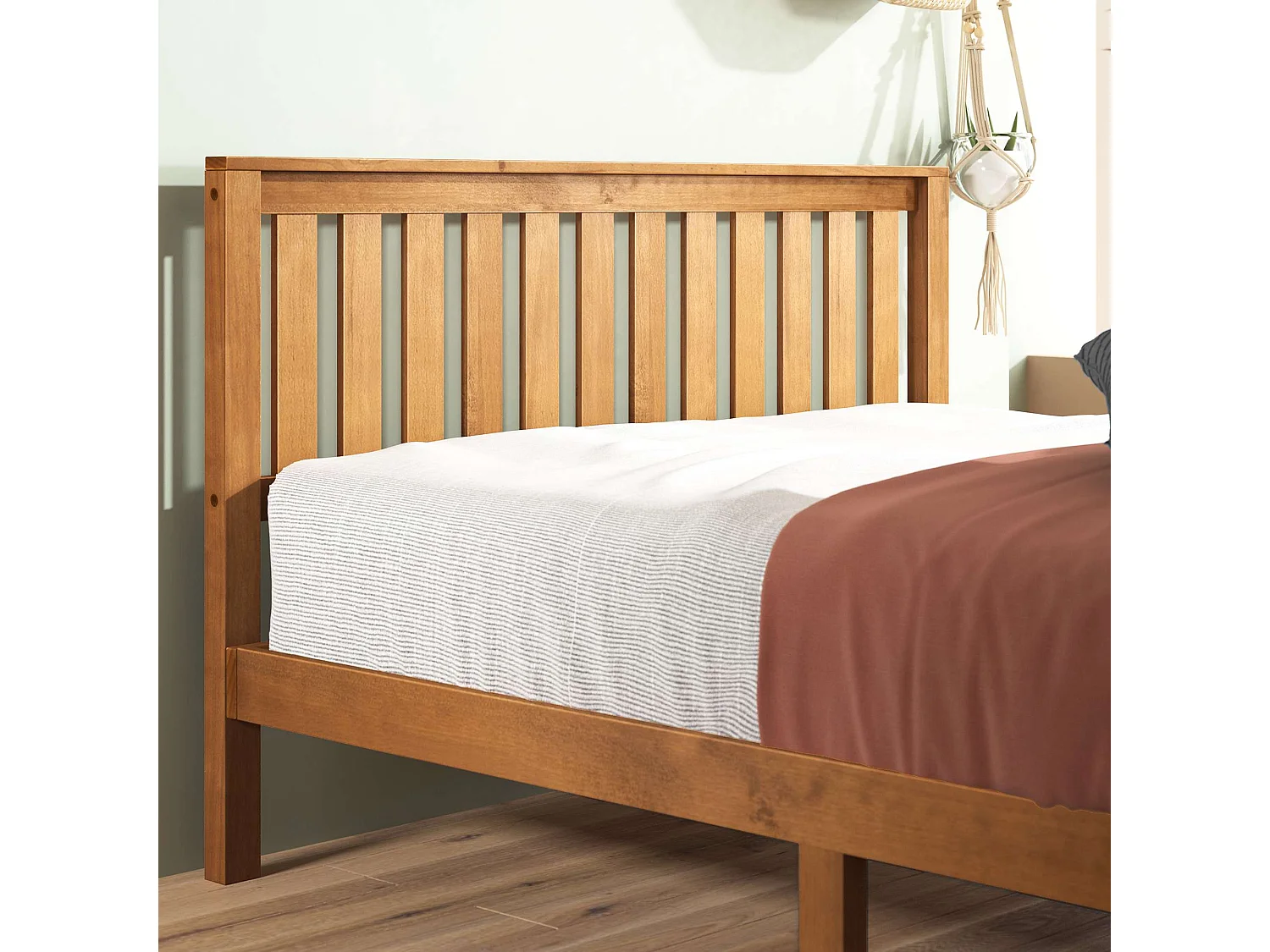 Lit 140x190 cm en bois - lit double - Alexia