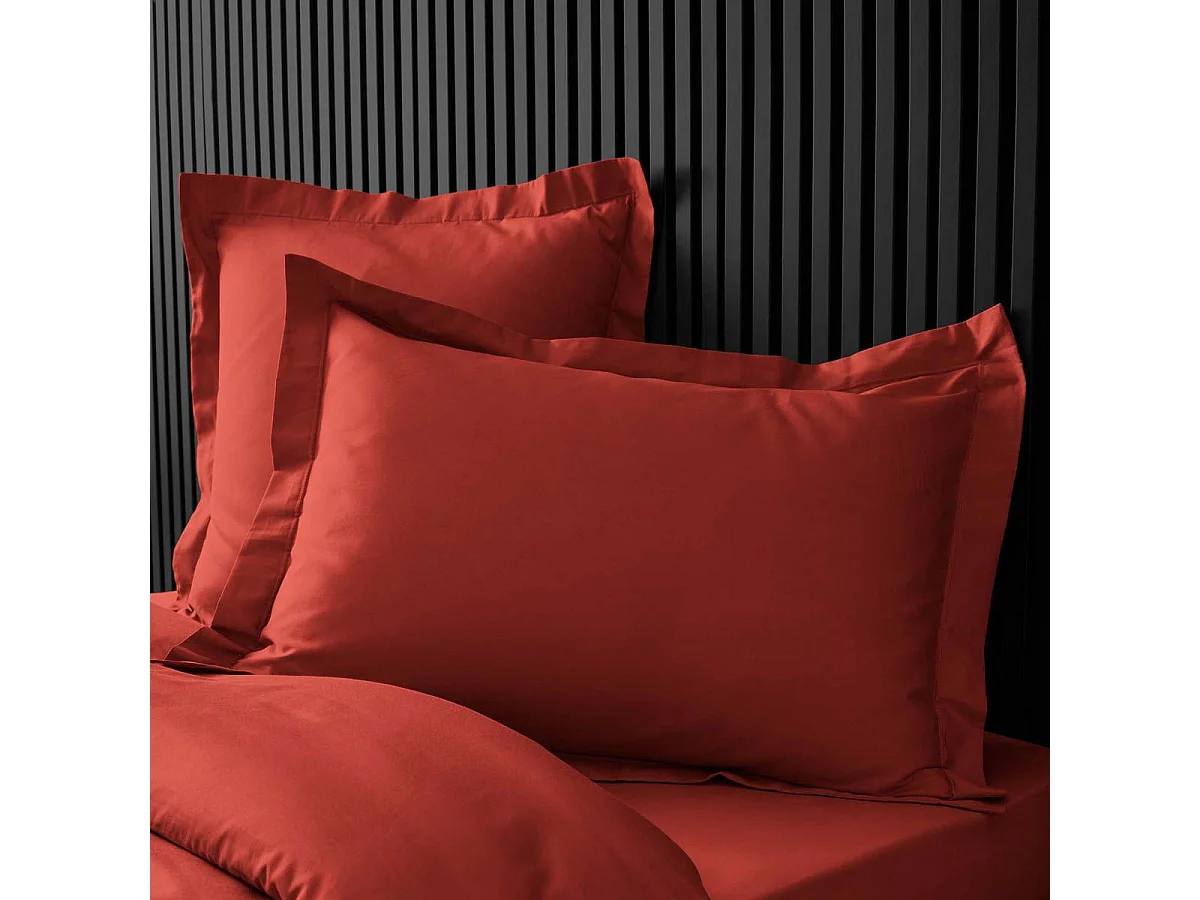 Set aus 2 Perkal Kissenbezügen Rot 100% Baumwolle Weich OEKO-TEX - Maschinenwaschbar