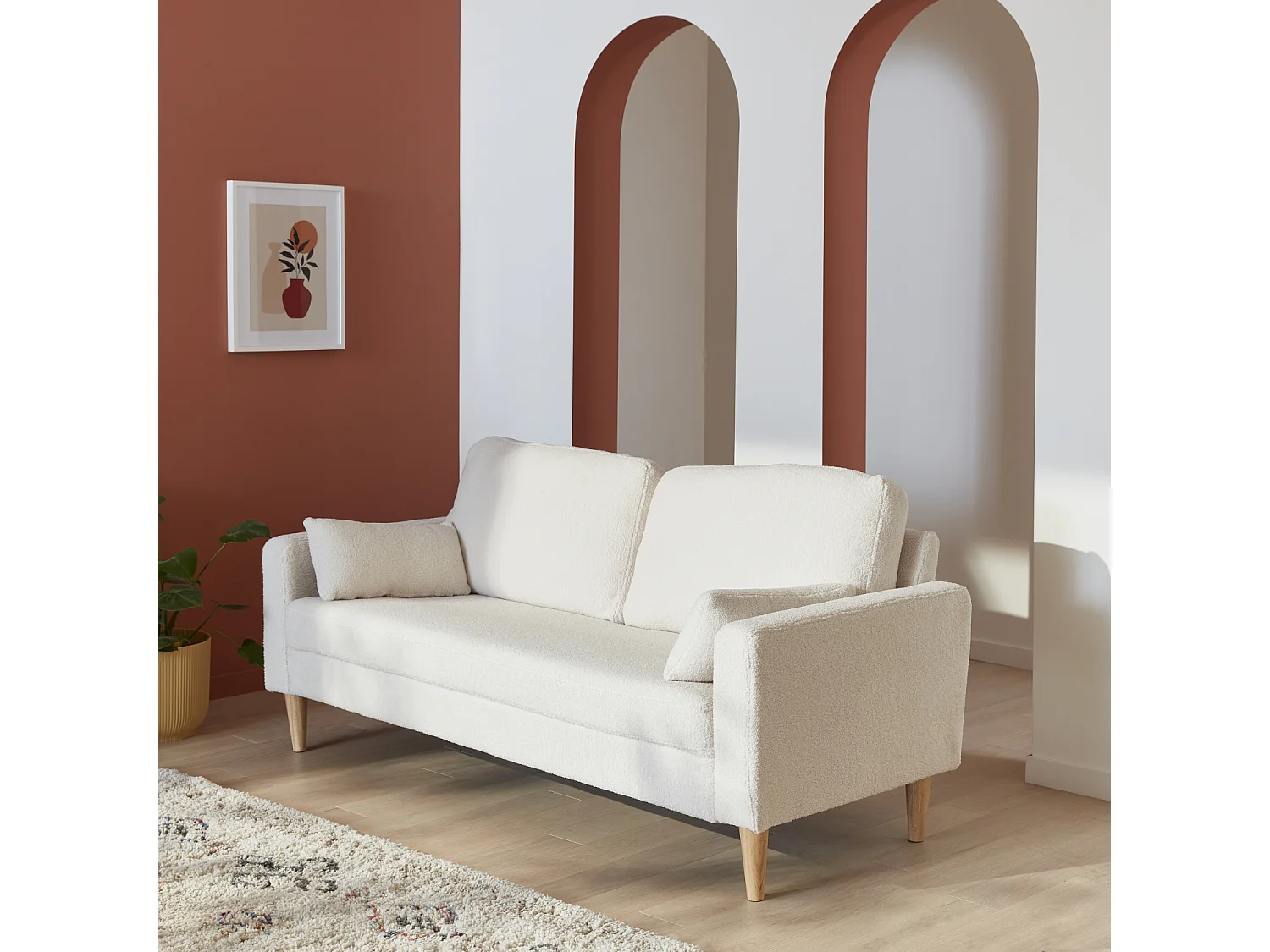 Divano stile scandinavo in legno e bouclé, 3 posti, crema