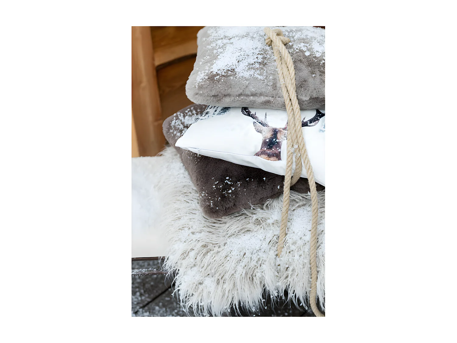 Coussin Cutie Polyester Gris Souris - L 44 x l 41 x H 12 cm