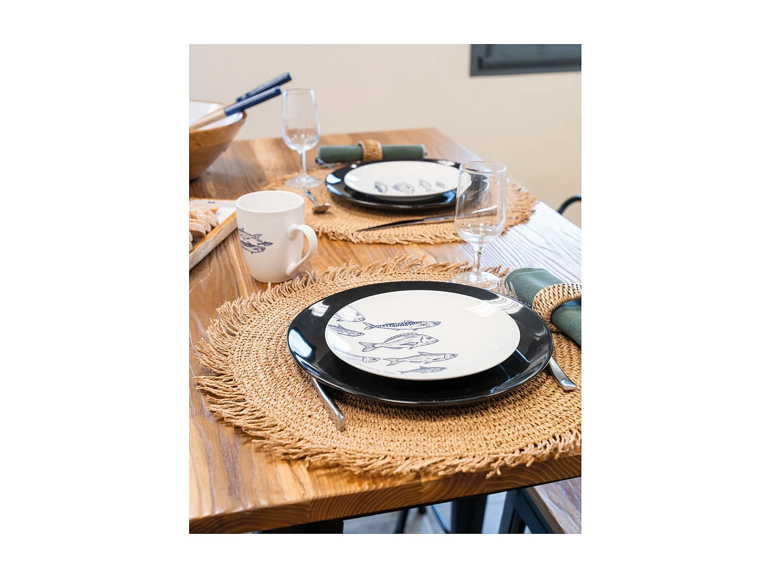 Assiettes en porcelaine noire (lot de 6)