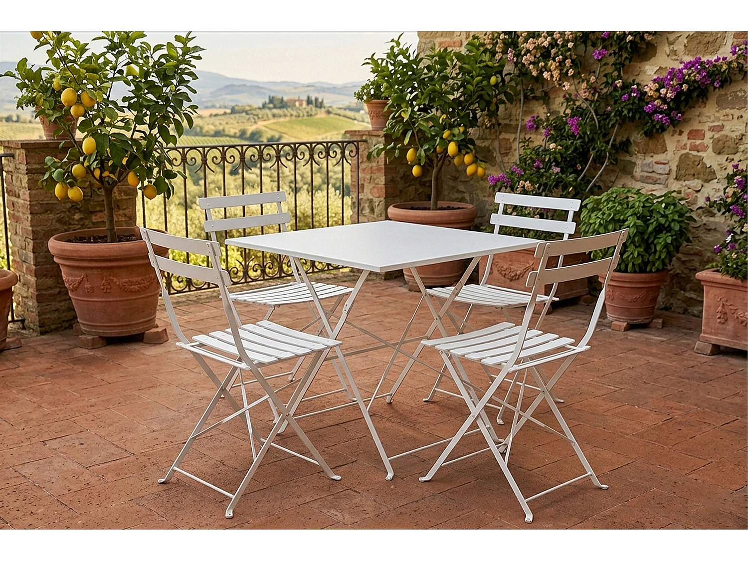 Tavolo pieghevole in metallo bianco, tavolo richiudibile 70×70 mod. Sorrento