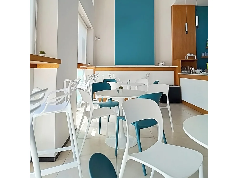 Tavolo rotondo 70 cm, tavolo da pranzo tondo bianco mod. Omar