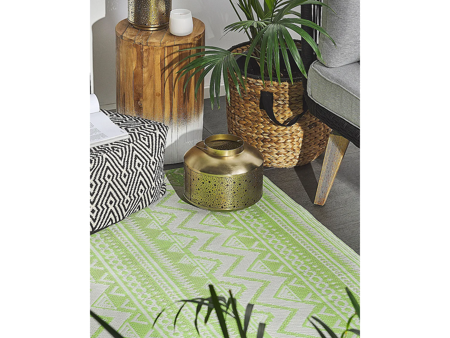 Outdoor-Teppich in Pistaziengrün gemoetrisches Muster 120x180 cm Nagpur