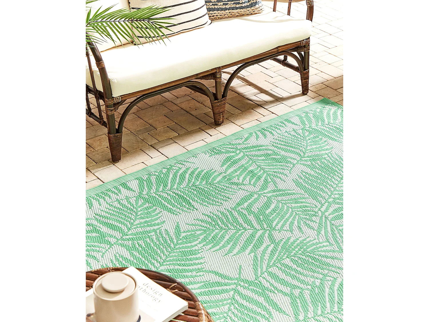 Outdoor Teppich hellgrün 120x180 cm Bodenschutzmatte Kunststoffmatte Kota