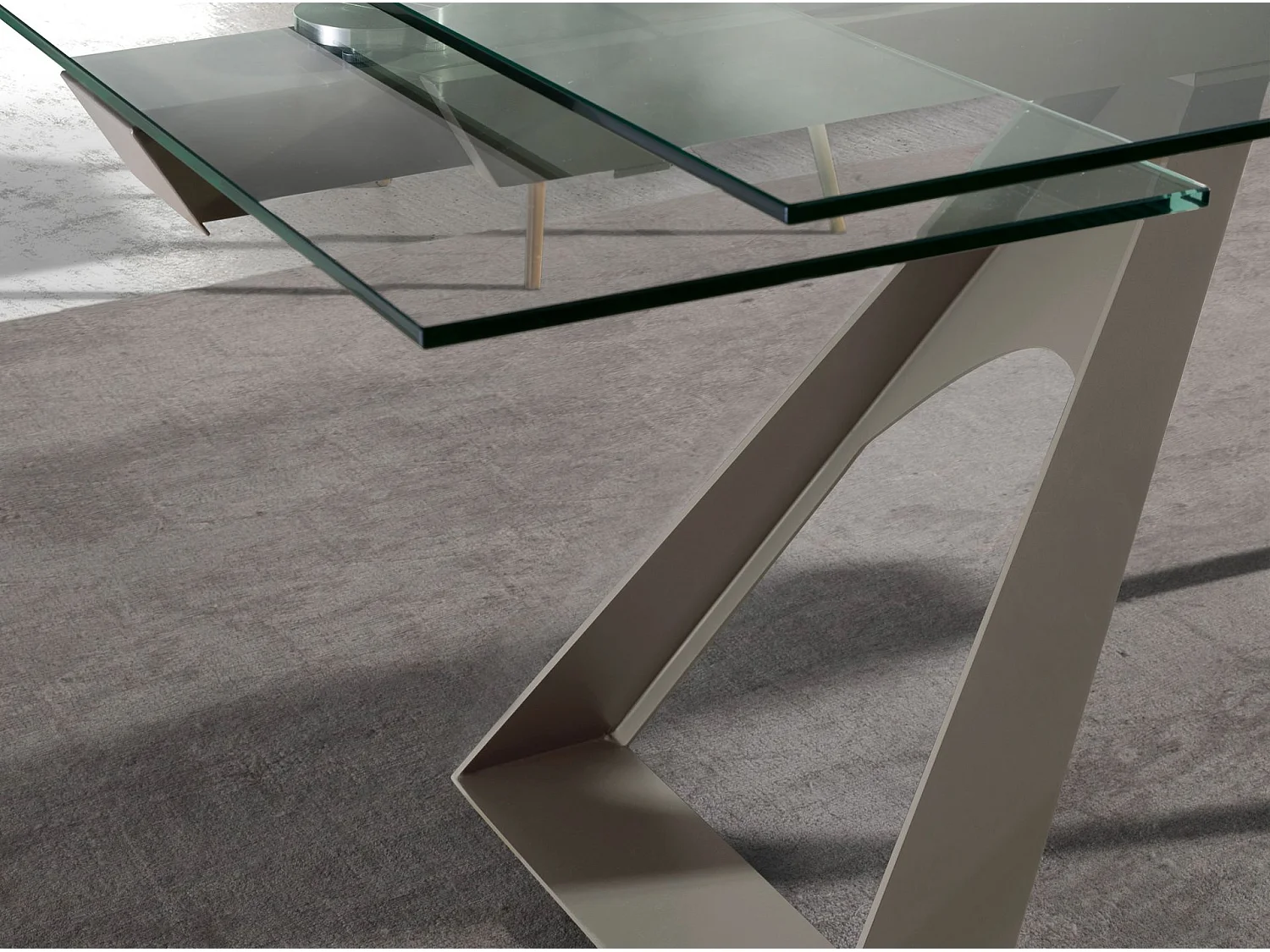 Rechteckiger ausziehbarer Esstisch aus gehärtetem Glas und taupefarbenem Stahl 1125 ANGEL CERDA