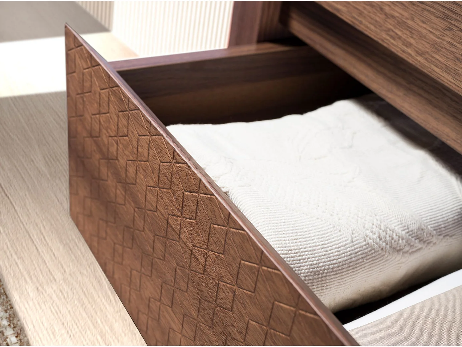 Chiffoniera in noce e acciaio scuro metallizzato con piano in marmo porcellanato 7153 ANGEL CERDA