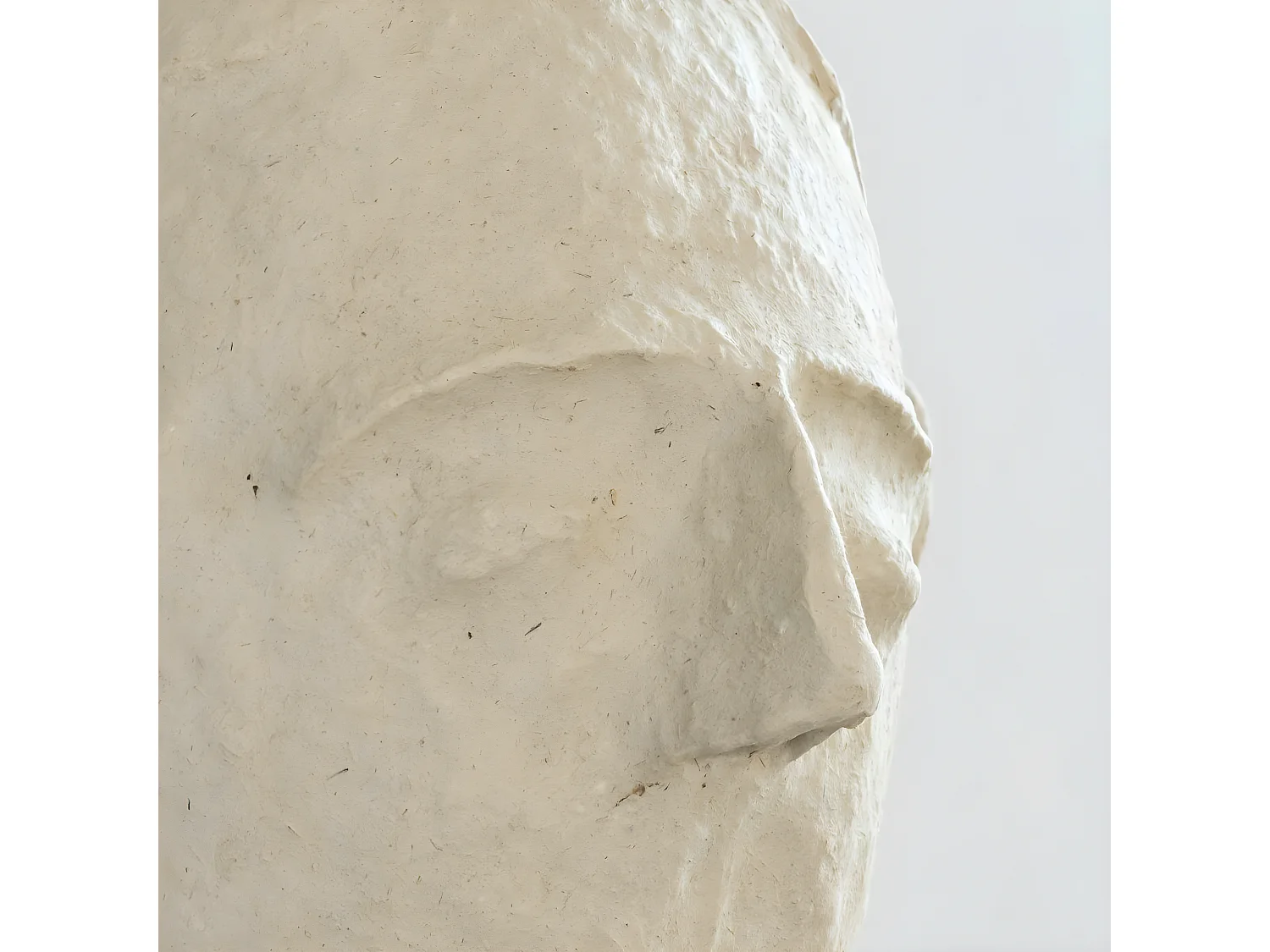 Masque ovale en papier mâché Antoine