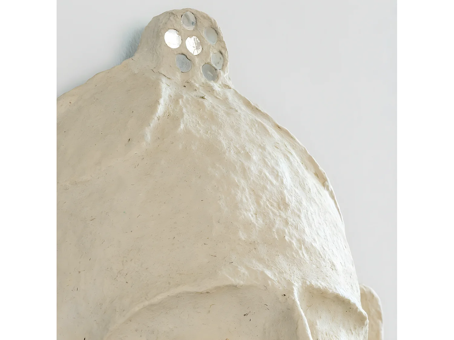 Masque ovale en papier mâché Antoine