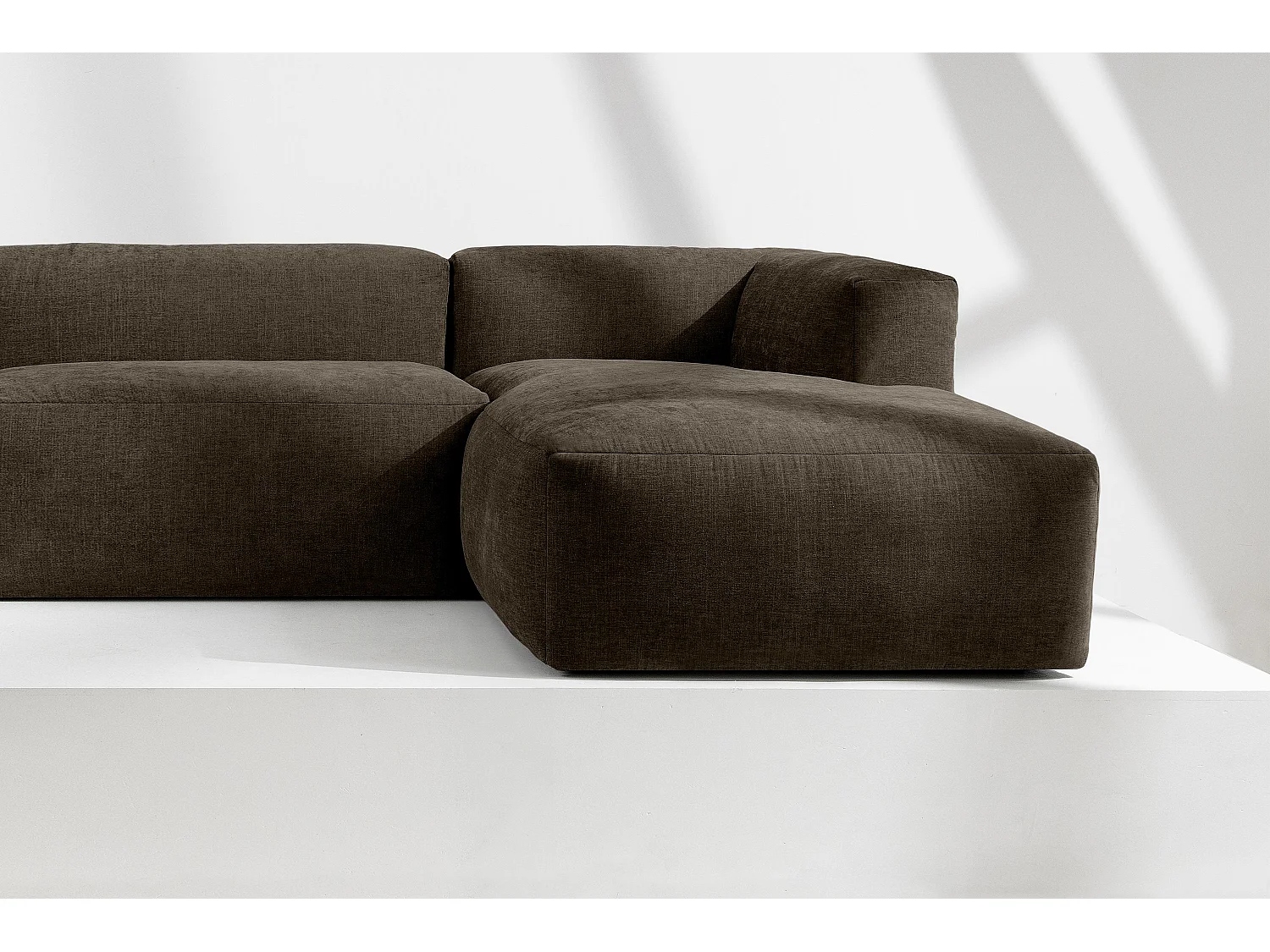 Ecksofa Rechts 3/4 Sitzer mit extrem weicher und bequemer Sitz - braun - BUFFO