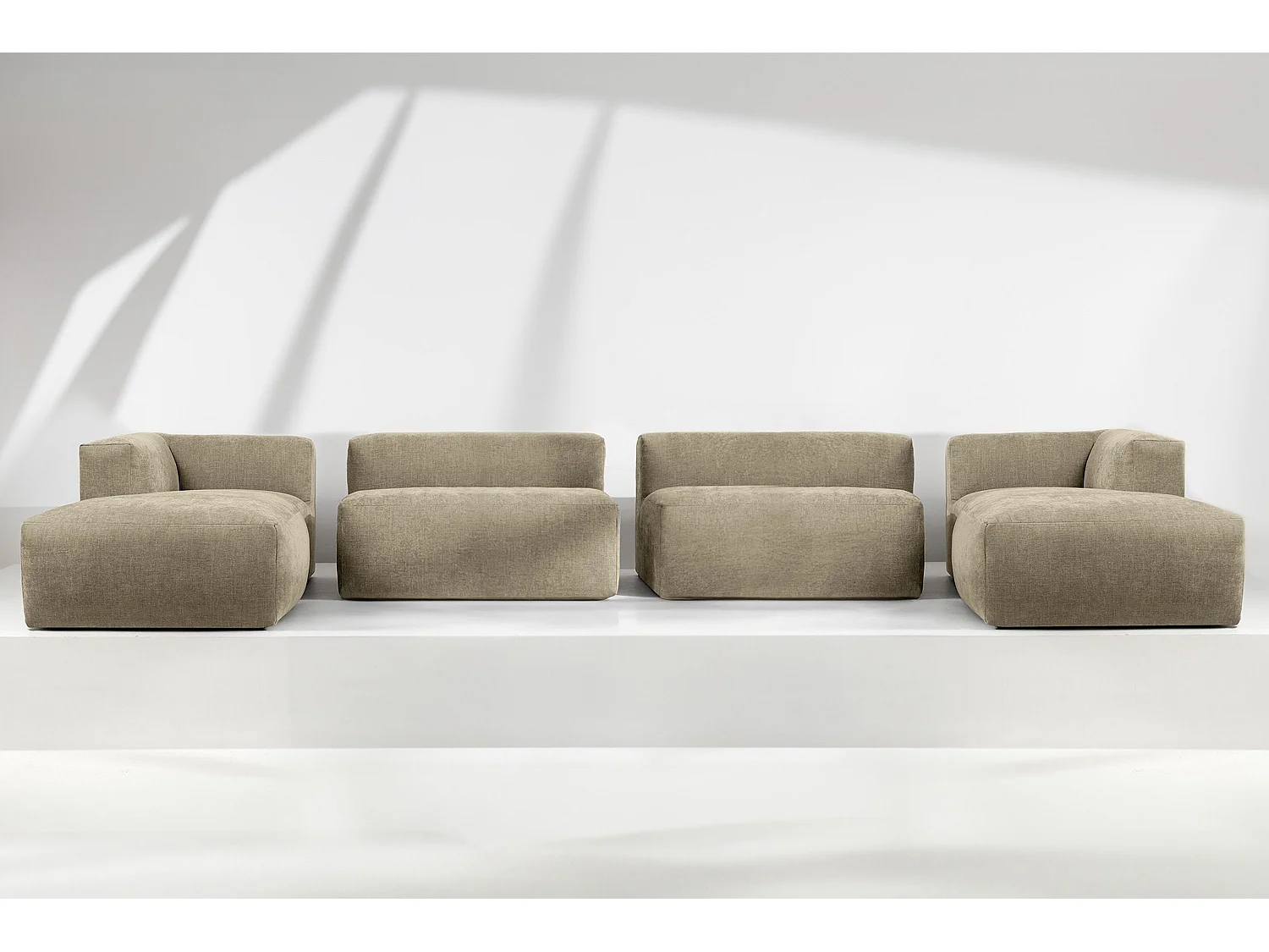 7/8 Sitzer Panorama-Ecksofa mit extrem weicher und bequemer Sitz - gelb - BUFFO