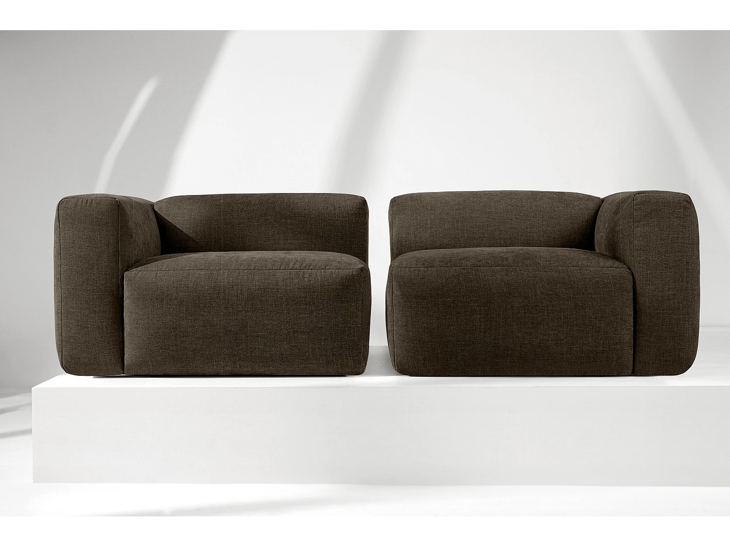 Canapé 2,5 places avec assise extrêmement moelleuse et confortable - marron - BUFFO