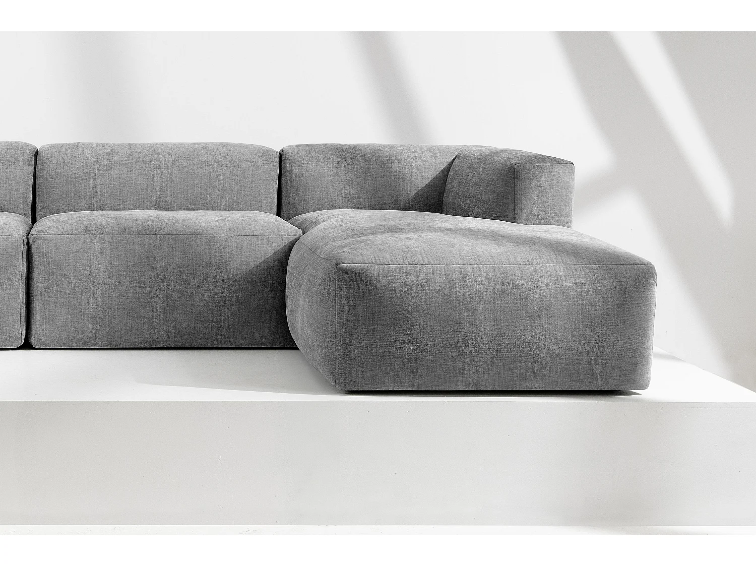 Ecksofa Rechts 6-Sitzer mit extrem weicher und bequemer Sitz - grau - BUFFO