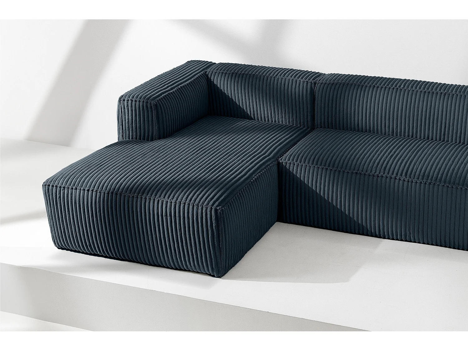 Modernes Ecksofa Links aus breitem Cordstoff - marineblau - FEROX
