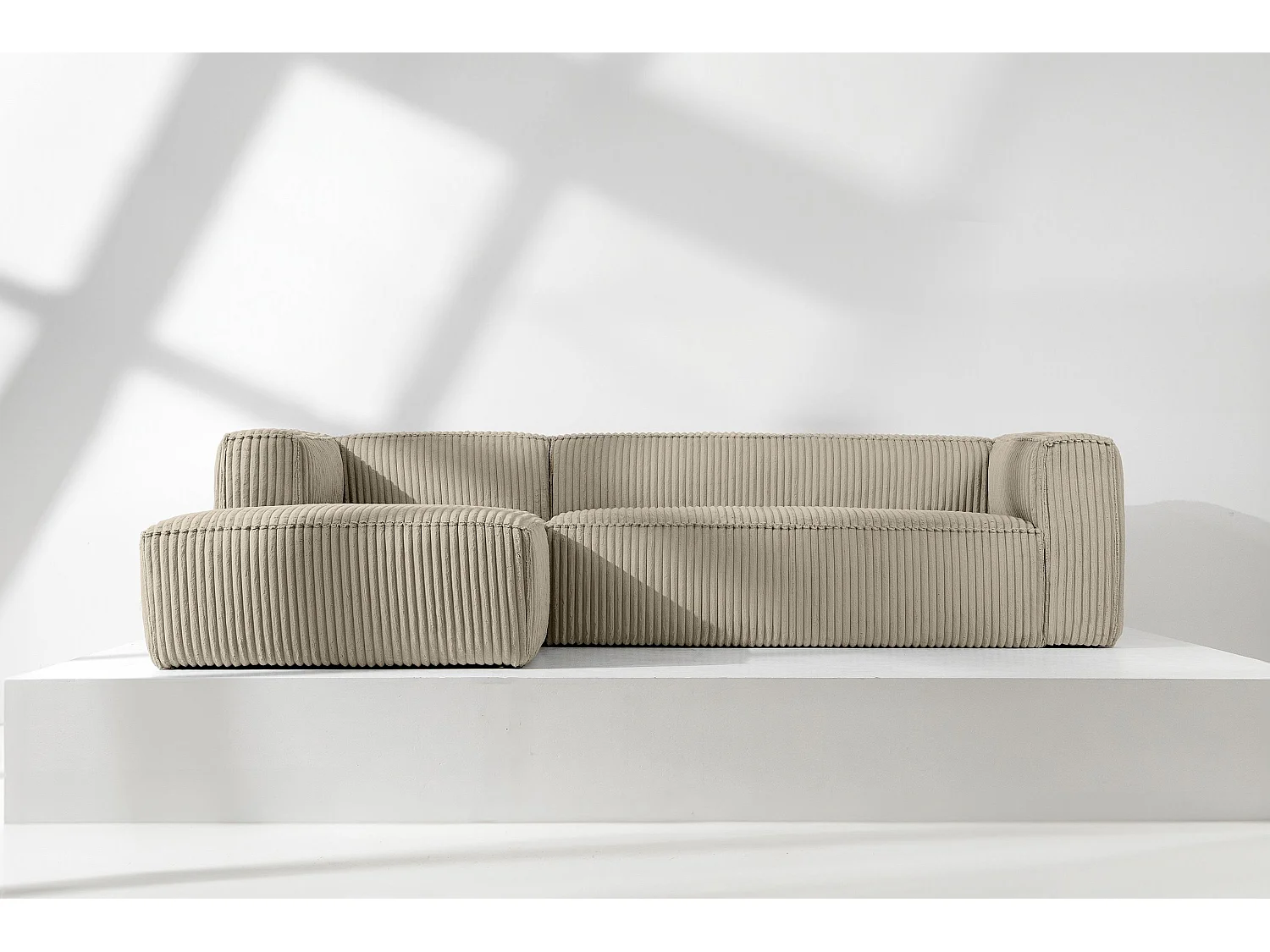 Modernes Ecksofa Links aus breitem Cordstoff - beige - FEROX