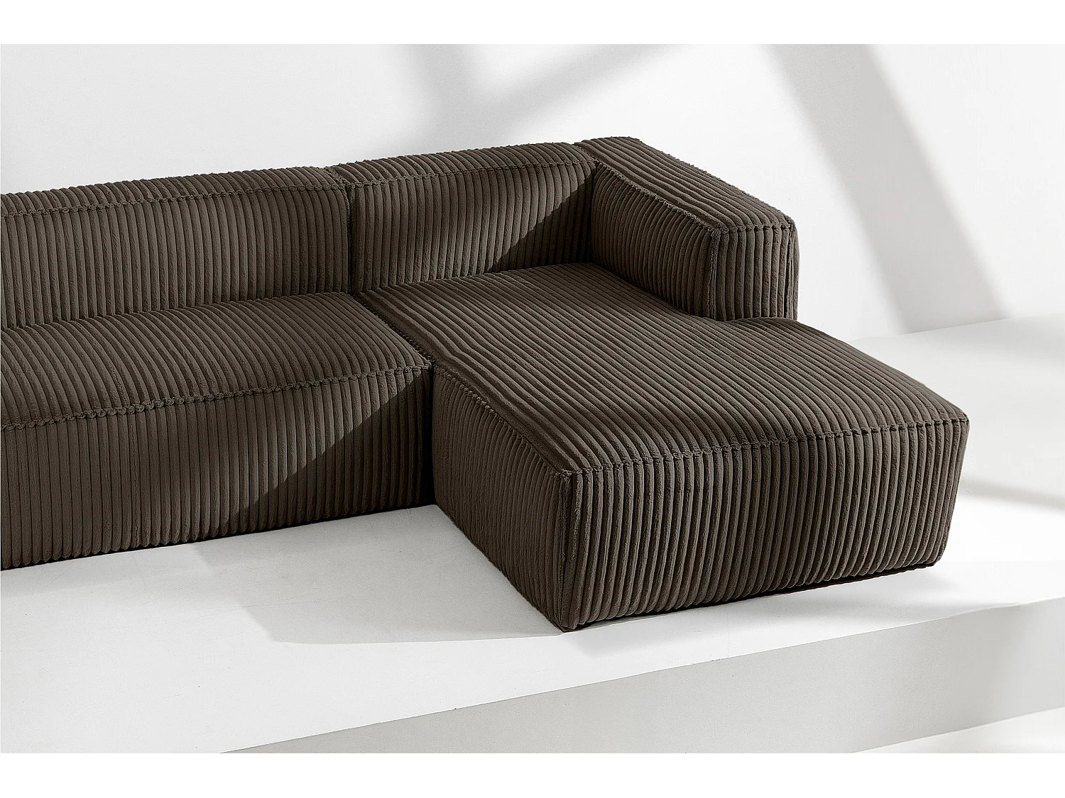 Modernes Ecksofa Rechts aus breitem Cordstoff - braun - FEROX