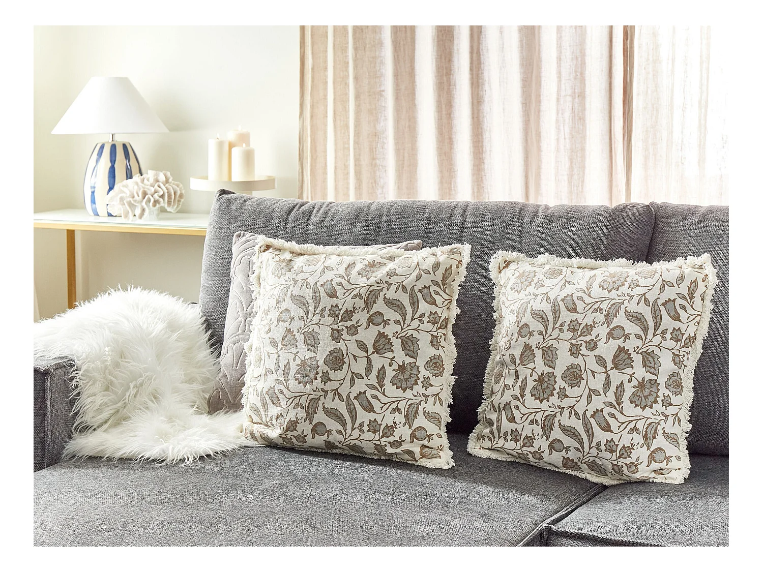Lot de 2 coussins décoratifs LIVISTONA Coton 45 x 45 cm Blanc Motif floral