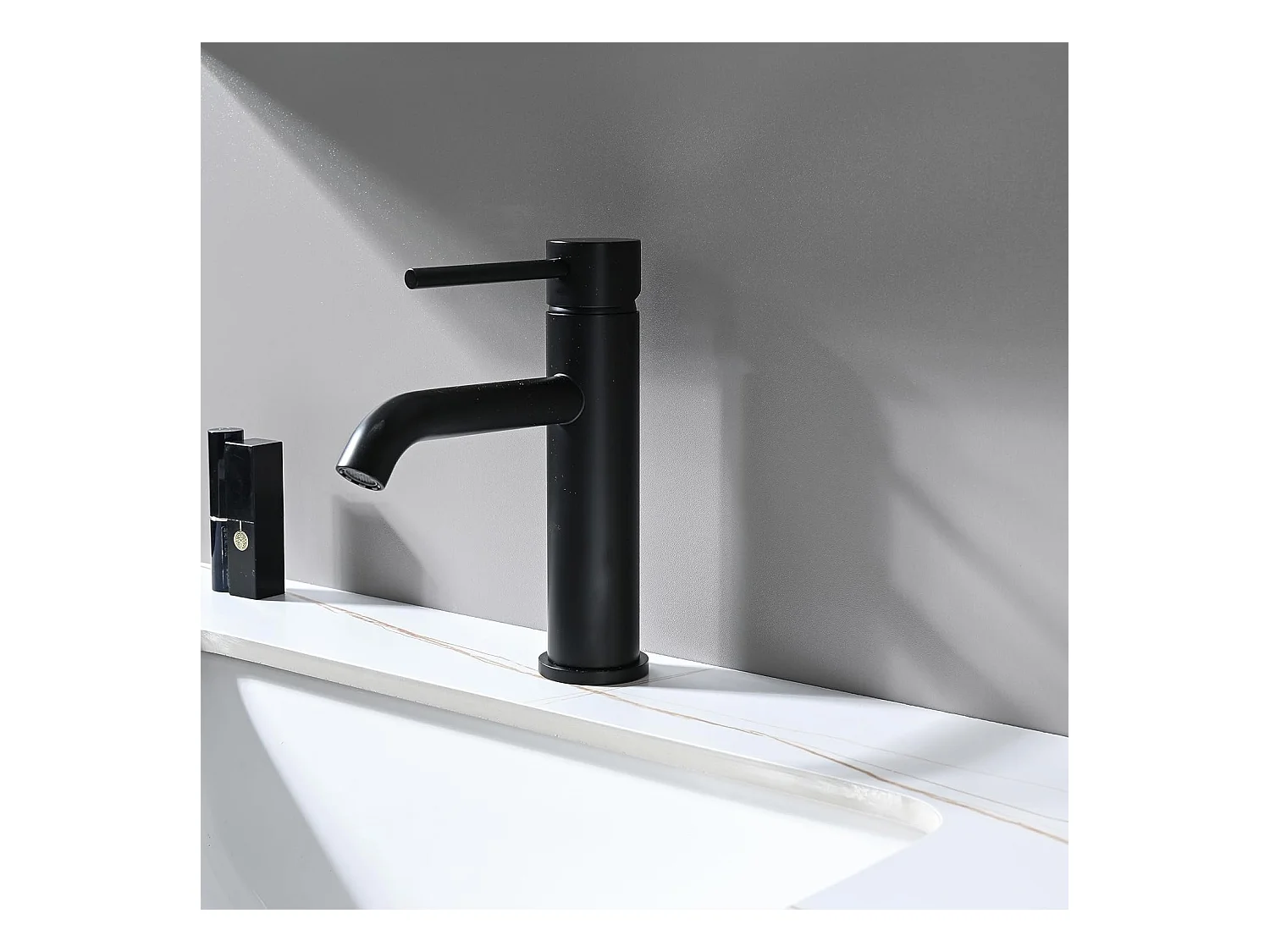 LuxuryBain- Mitigeur, robinet de lavabo pour salle de bain design et moderne (Noir)