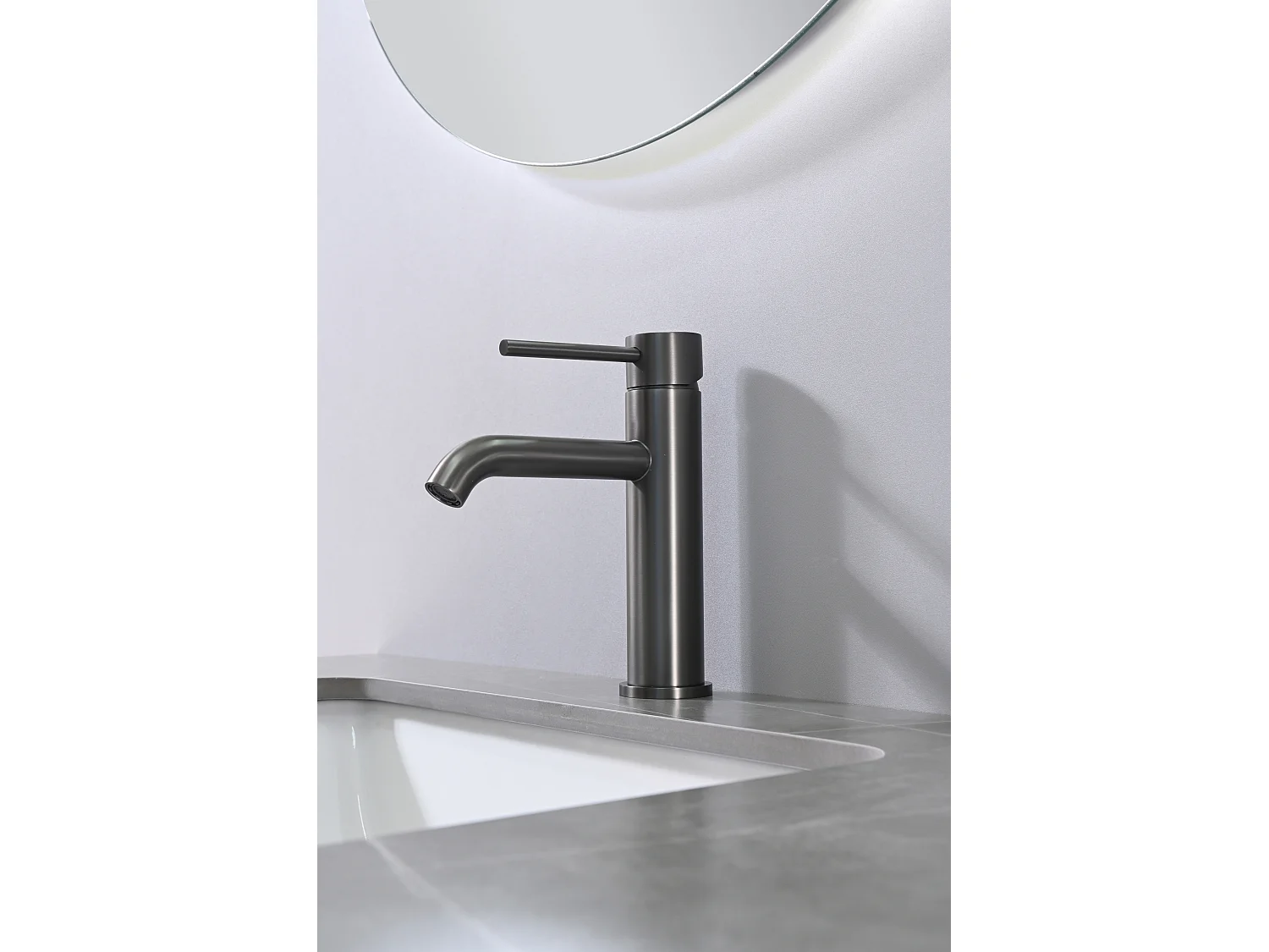 LuxuryBain- Mitigeur, robinet de lavabo pour salle de bain design et moderne (Gris brossé)