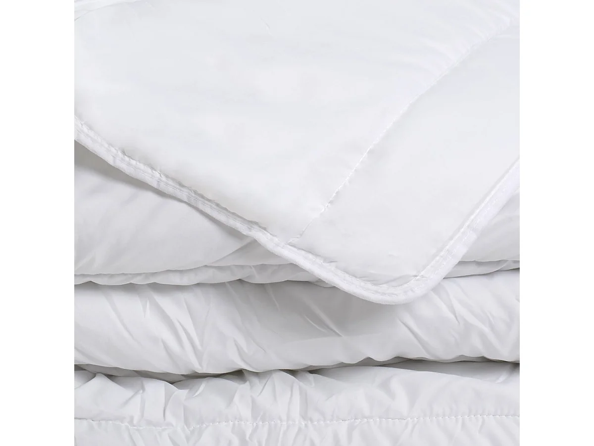 Couette Anti-acariens Eté - Légère 200gr/m2 - 220x240cm