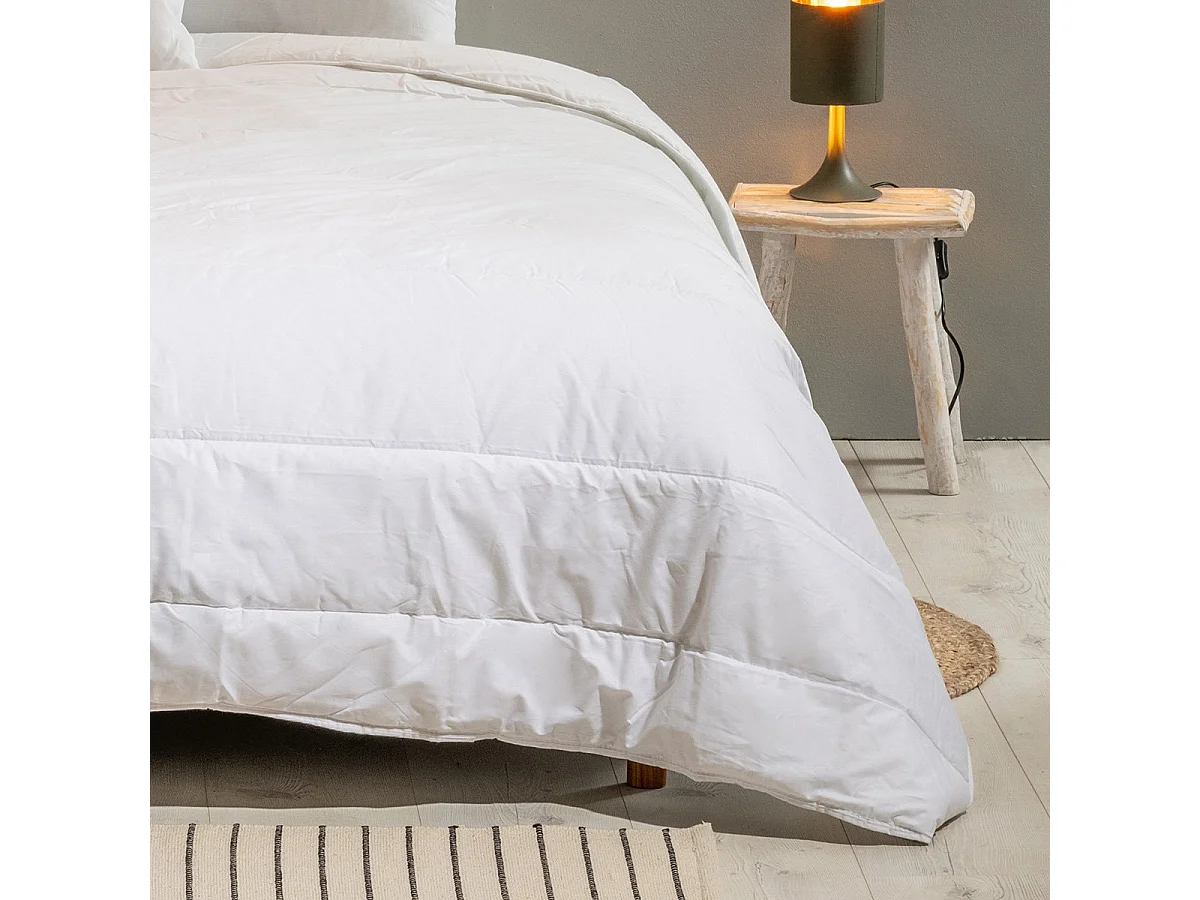 Couette Légère Spéciale Eté 200x200cm