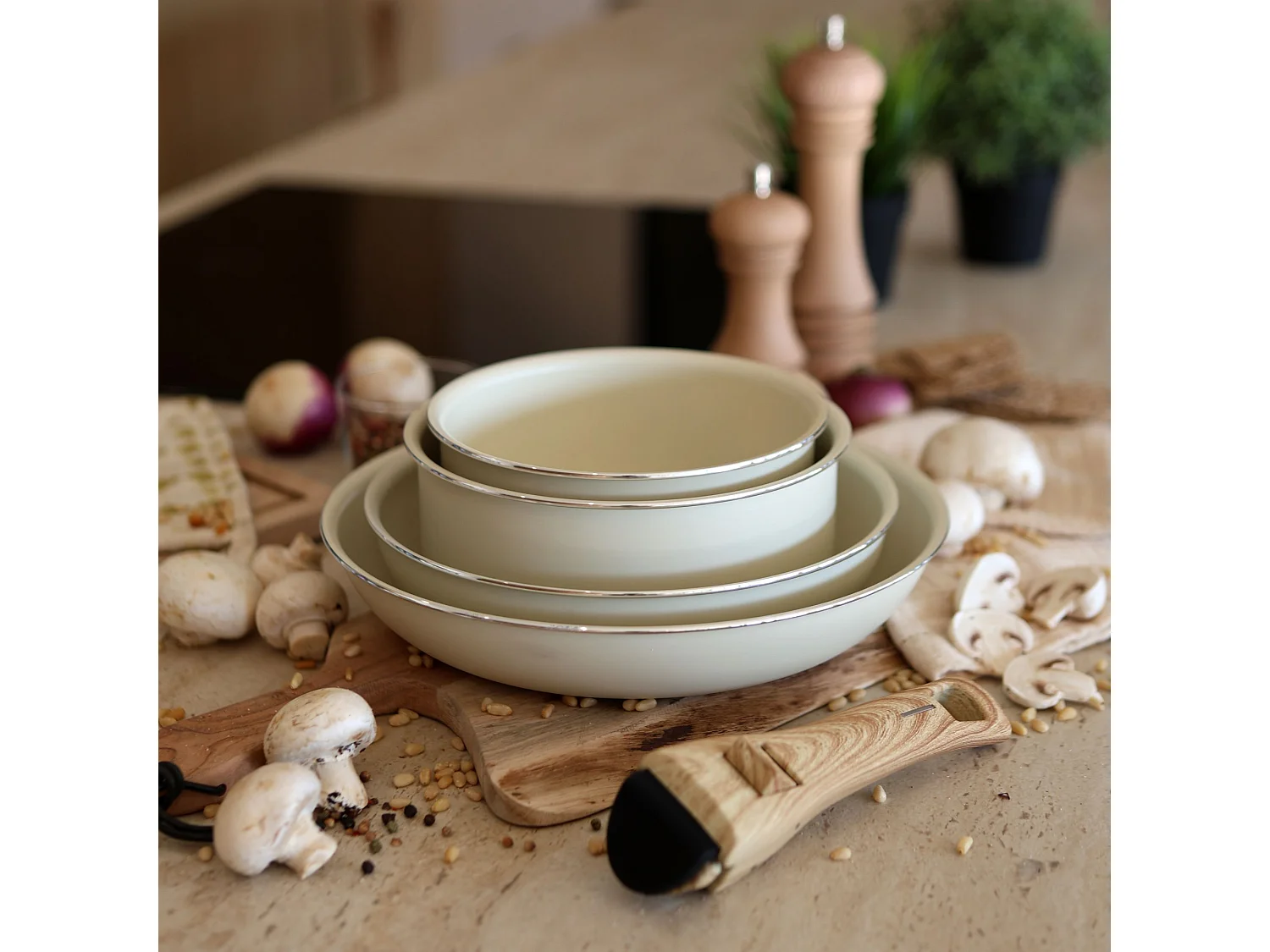 Menastyl - Set De 5 Pieces Cuisson En Aluminium Recycle Creme