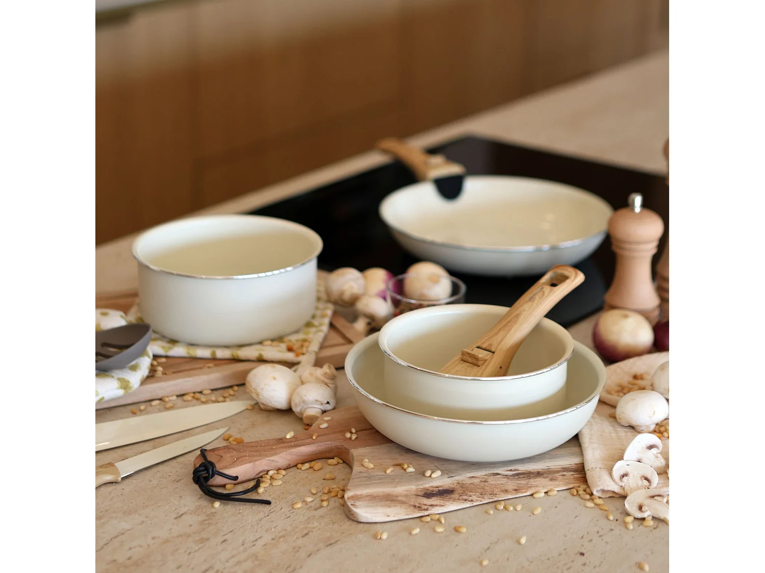 Menastyl - Set De 5 Pieces Cuisson En Aluminium Recycle Creme