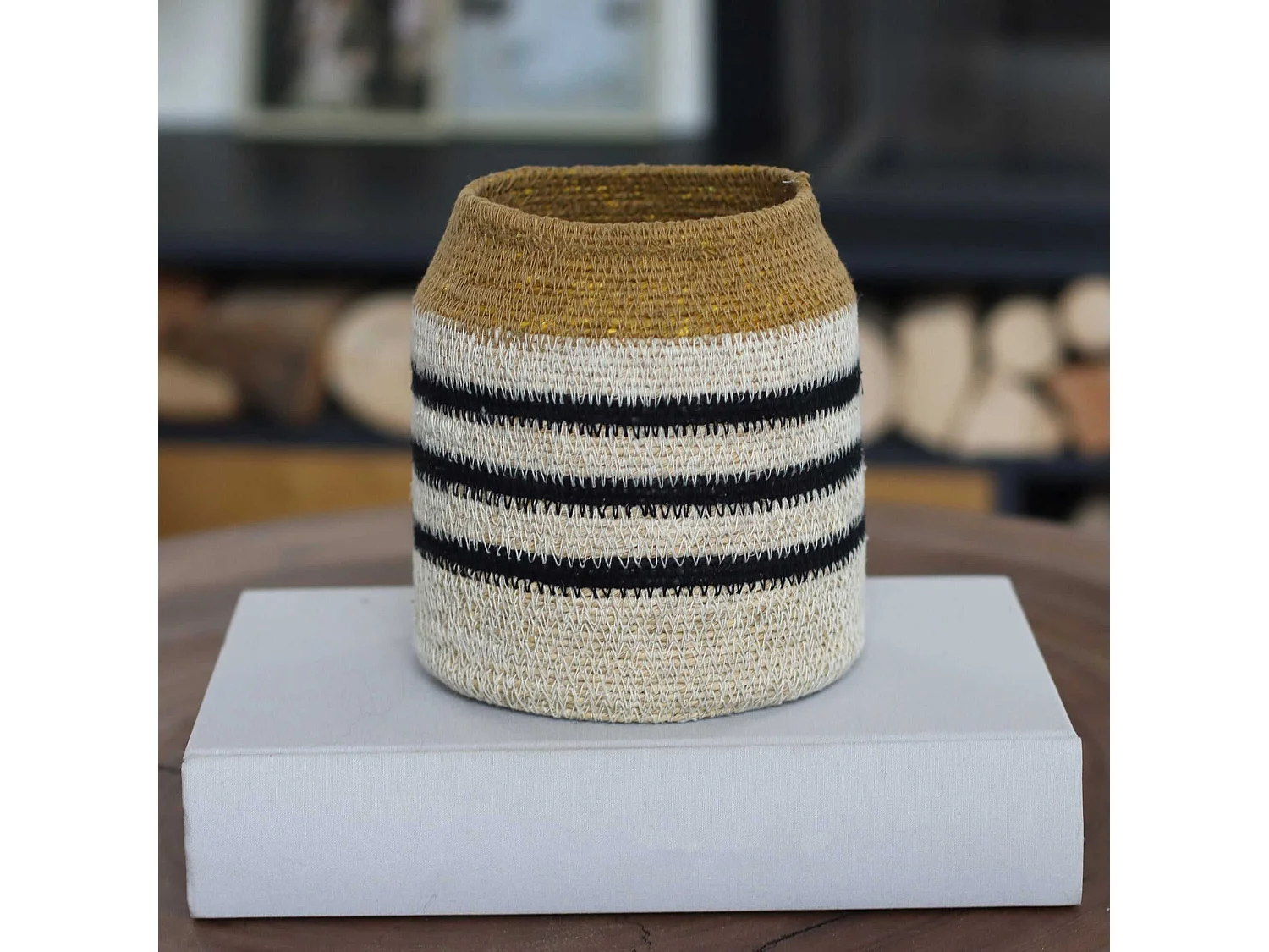 Now's Home - Pot En Jonc De Mer Naturel Safran  Et Noir  15xh18cm Kasba