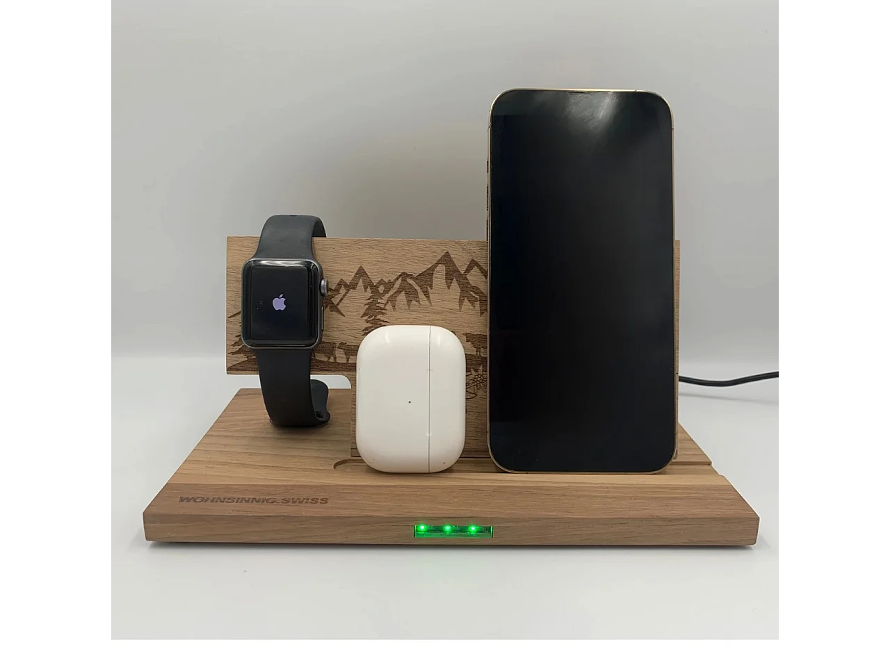 Charge Beauty 3in1 Ladestation - Swiss made - Swiss wood
