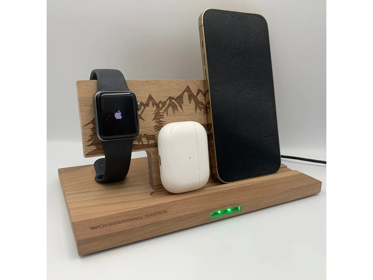 Charge Beauty 3in1 Ladestation - Swiss made - Swiss wood