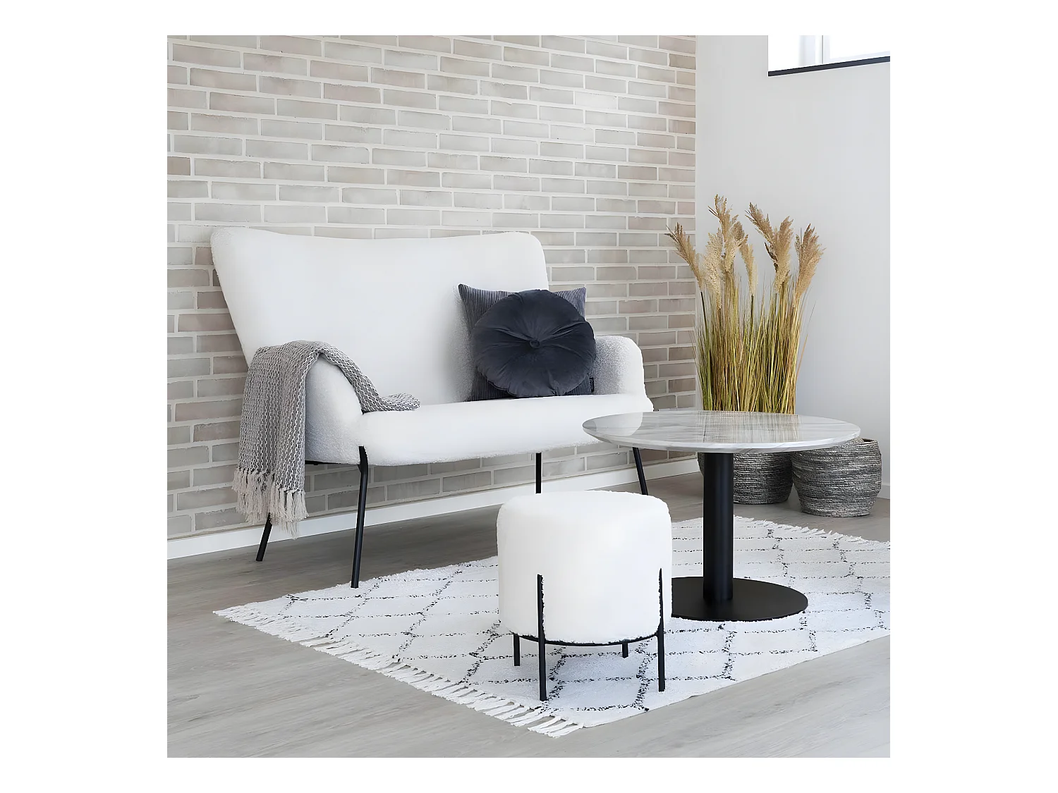 FINTRY - Repose-Pieds Rond Imitation Laine et Piétement Acier Noir