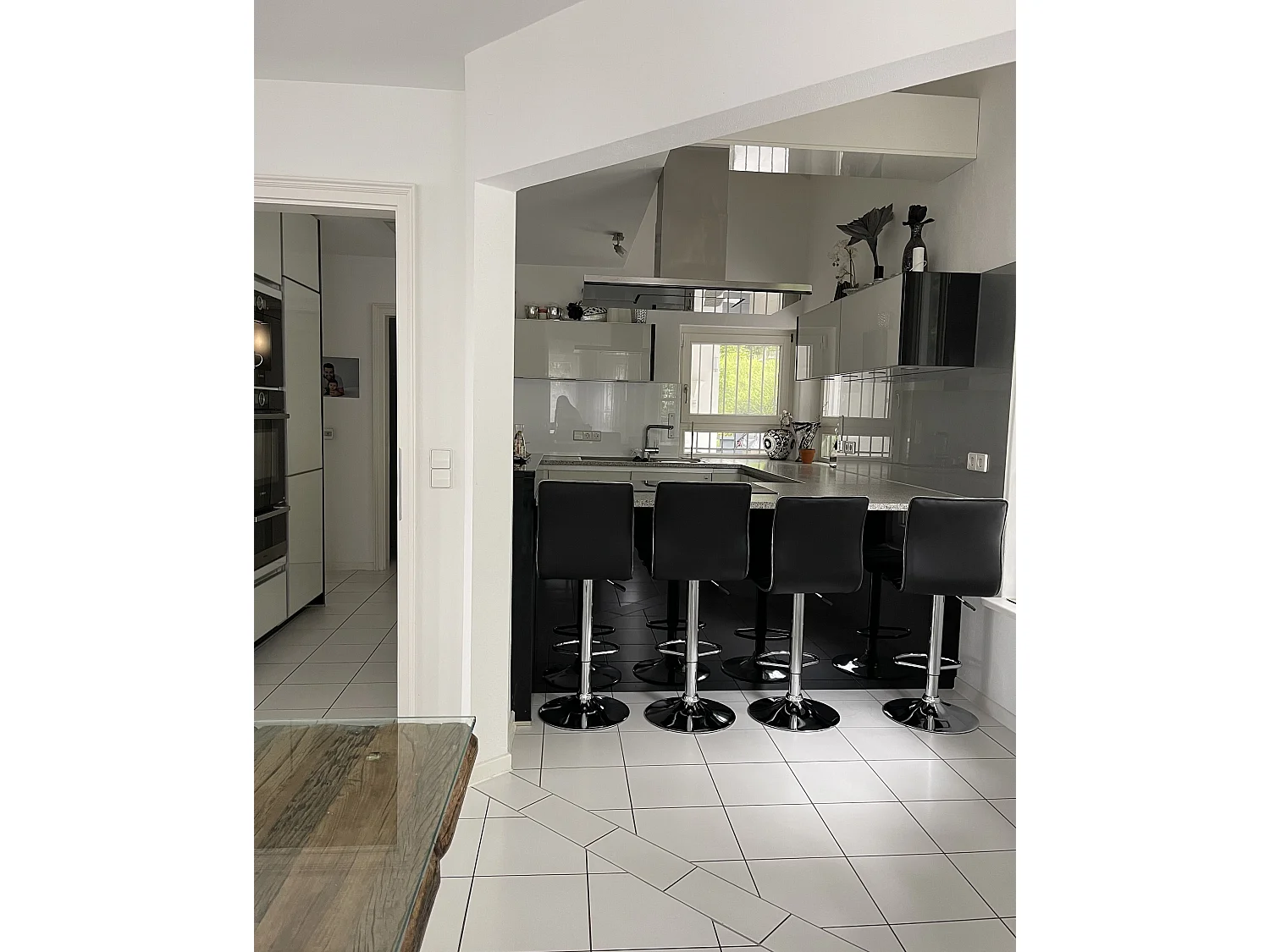 Lot de 2 chaises de bar LUCERNE Cuir PU Noir