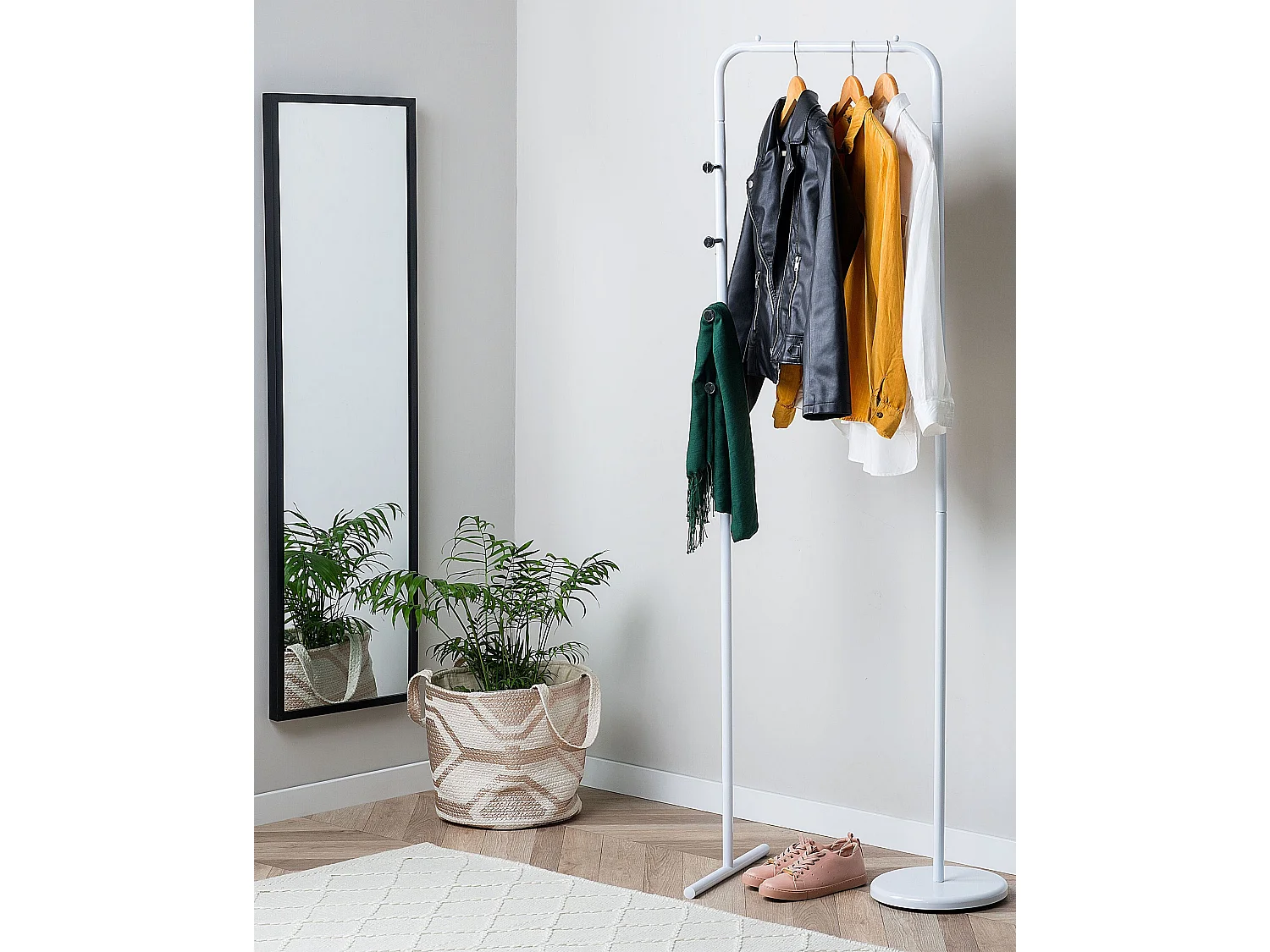 Coat Stand BENTON White