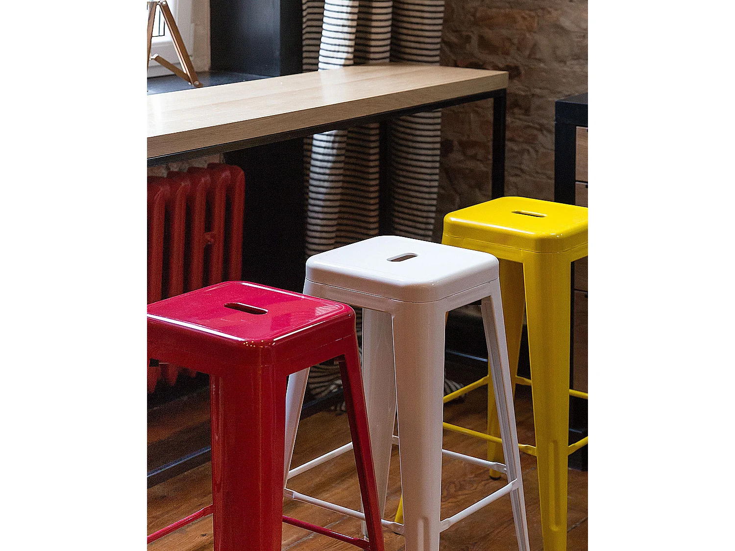 Hocker 2er Set in industriellem Stil Metall gelb 76 cm Cabrillo