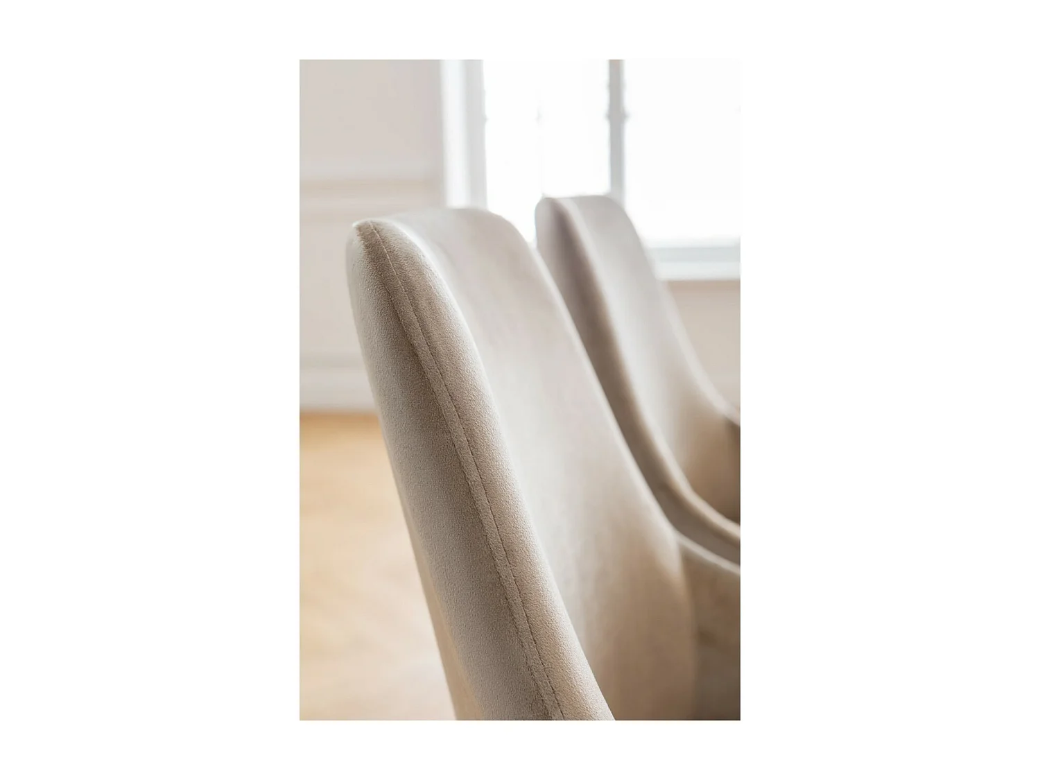 Stuhl East Side Champagne