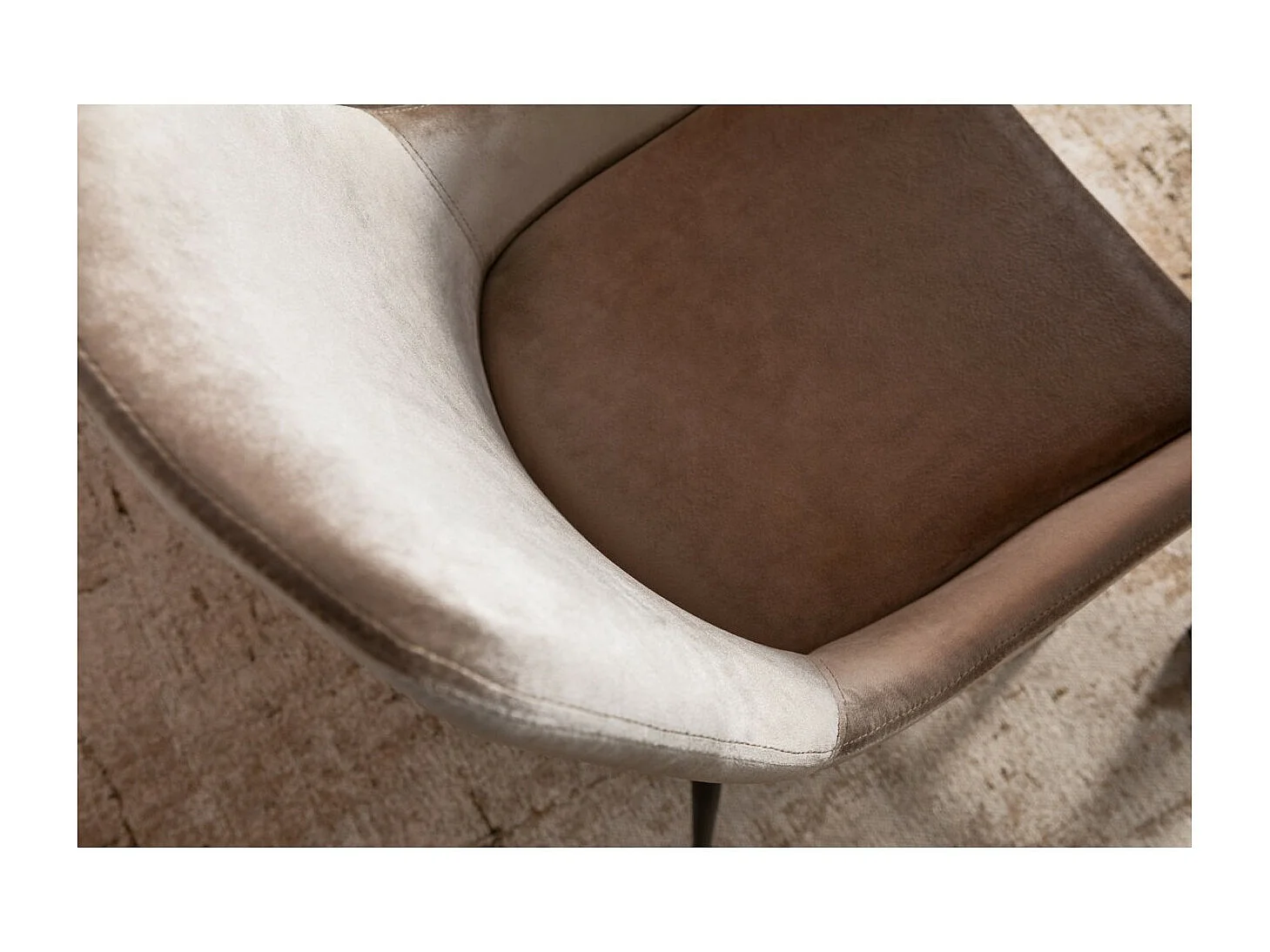 Stuhl East Side Champagne