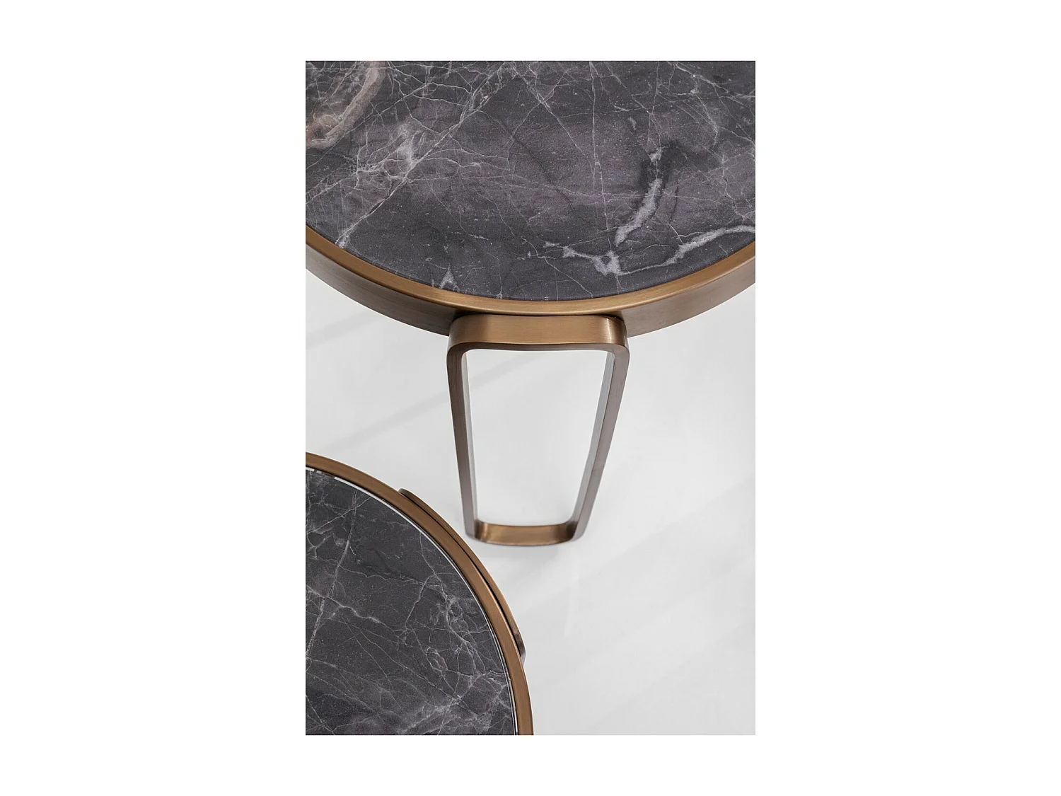 Table basse Perelli laiton (3/set)