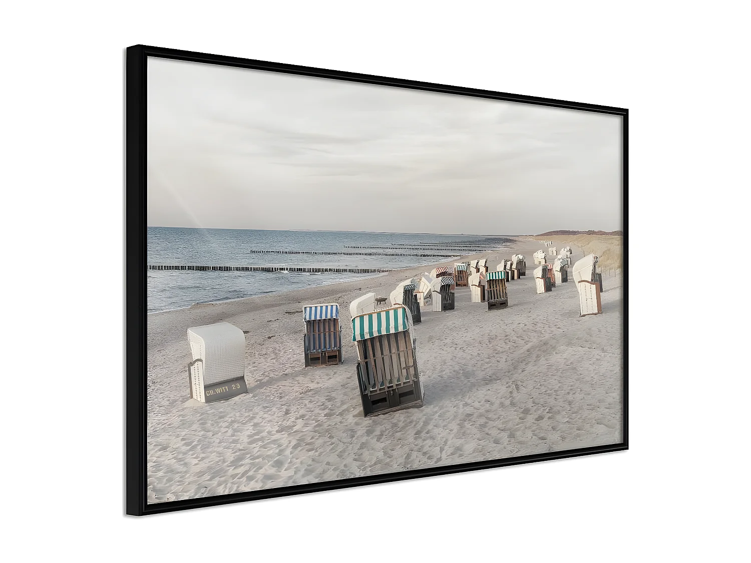Affiche Murale Encadrée "Baltic Beach Chairs" 45 x 30 cm Noir