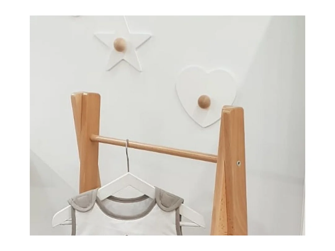 Patère enfant Cœur en bois ESSENTIEL Blanc et Hêtre Brut